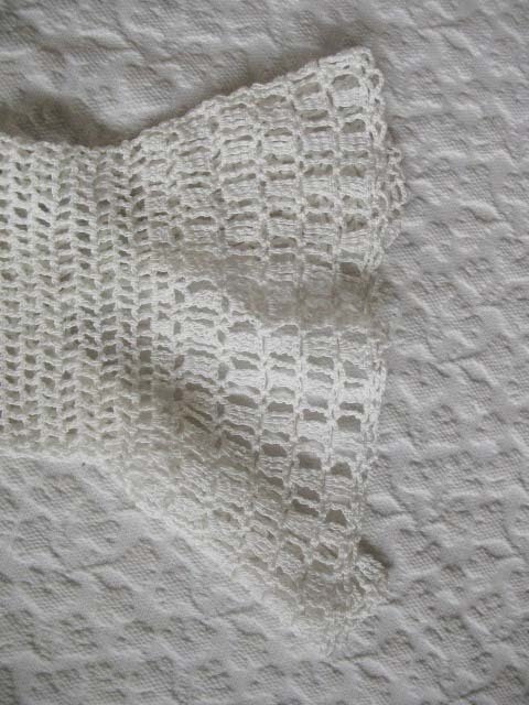 Vintage Gloves White Crochet Fishnet Elegant Tea Party Vintage Retro Wedding Bridesmaid 1st Communion Victoria Downton WhenRosesBloom