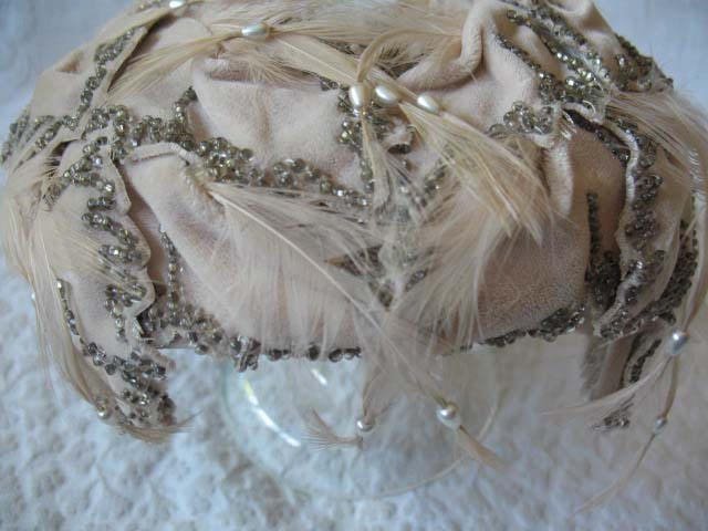 Vintage Bridal Wedding Cocktail Hat Fascinator Toque Eggshell 1950's New Elegant Looking style  Mid Century  Retro Party WhenRosesBloom