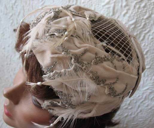 Vintage Bridal Wedding Cocktail Hat Fascinator Toque Eggshell 1950's New Elegant Looking style  Mid Century  Retro Party WhenRosesBloom