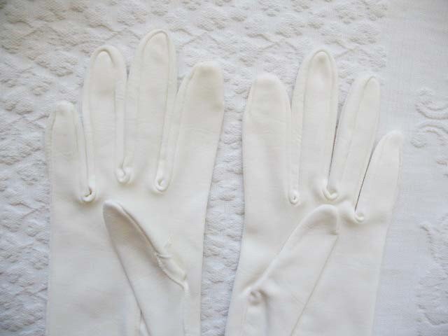 Vintage White Gloves Matinee Vegan Leather Wedding Classic Retro Mid Century Bride Downton Austen Cosplay Free Ship  US When Roses Bloom