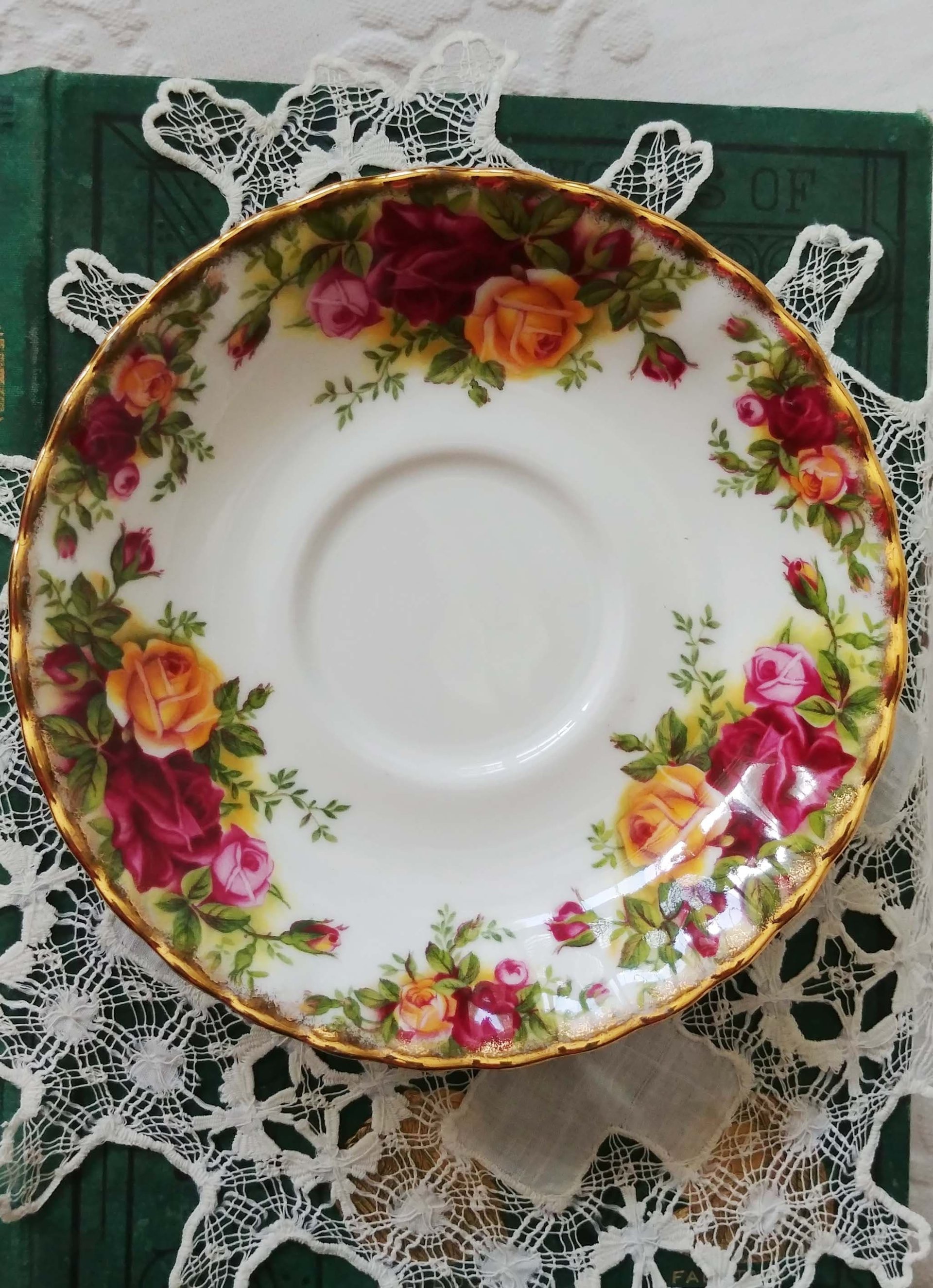 Tea Cup Old Country Roses Mommy & Me set Royal Albert English Bone China Rare Vintage Retro TeaTime Gift  Mid Century WhenRosesBloom