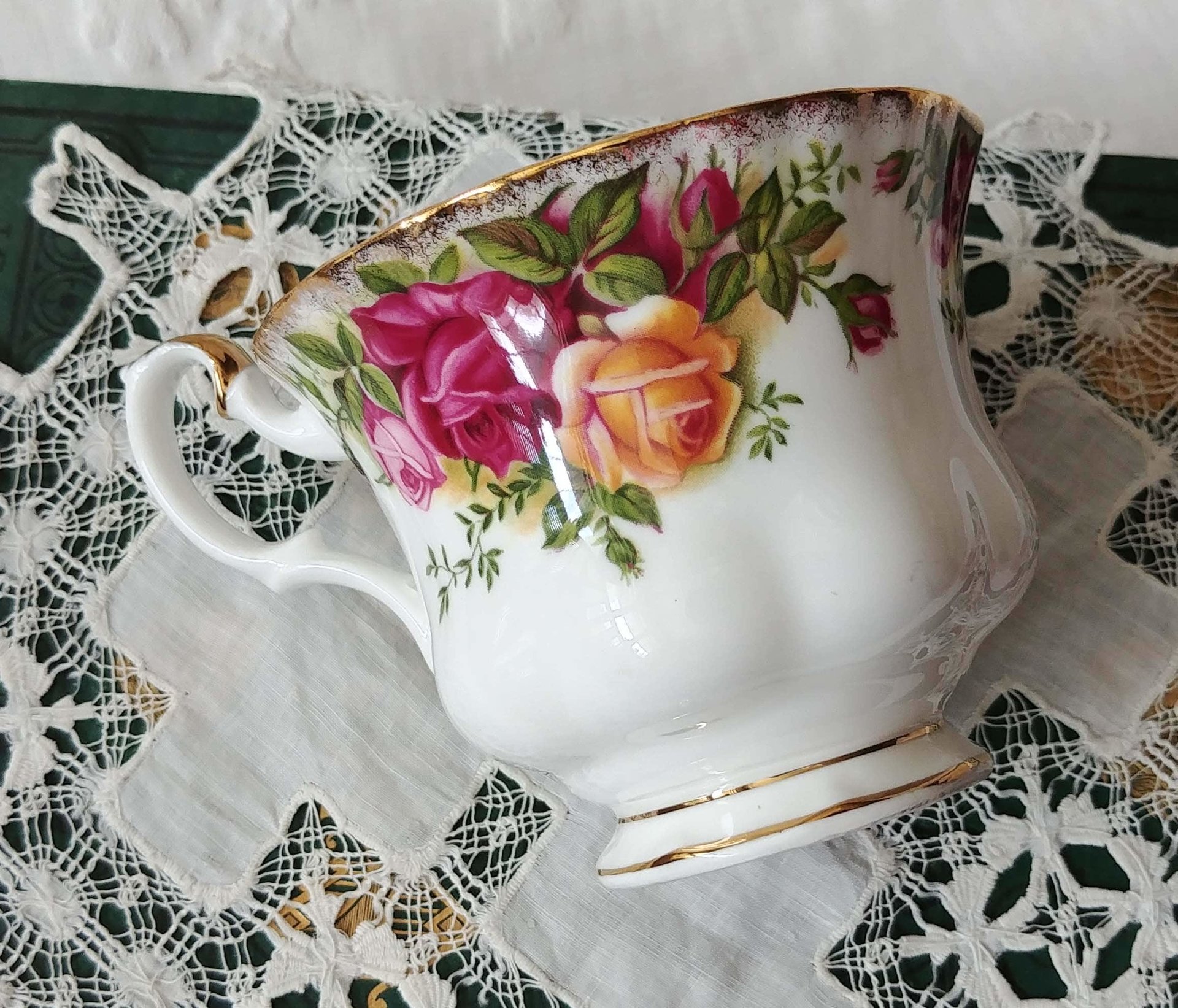 Tea Cup Old Country Roses Mommy & Me set Royal Albert English Bone China Rare Vintage Retro TeaTime Gift  Mid Century WhenRosesBloom