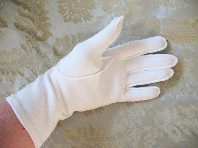 Gloves White Beads Size 6.5 Vintage Wedding Tea Dance Evening Retro Mid Century Hollywood Glamour Cosplay Free Ship US   WhenRosesBloom
