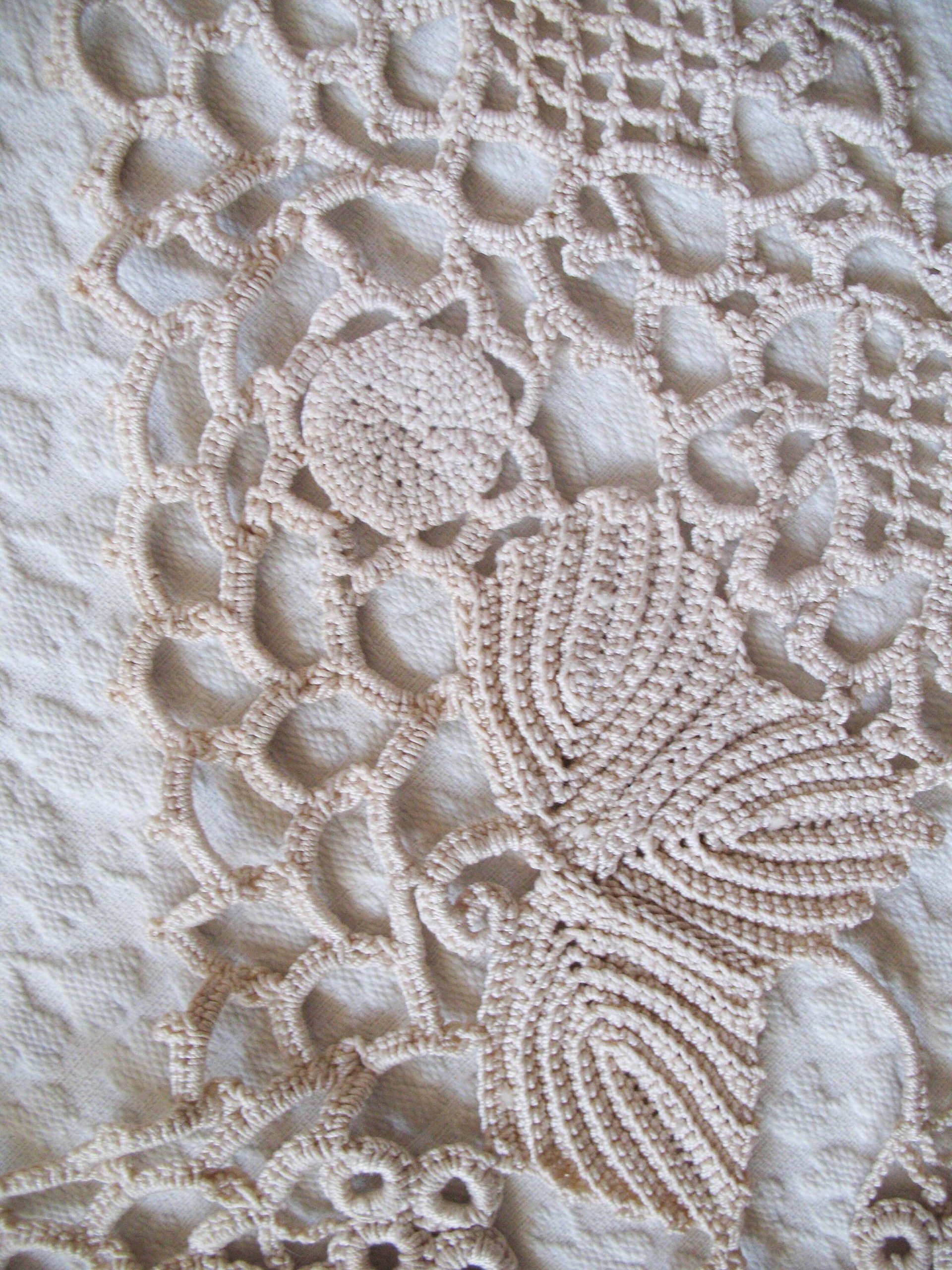 Vintage Irish Crochet Collar Antique Linen Wedding Tea Shabby Chic Romantic Boho Style Free Ship in US WhenRosesBloom