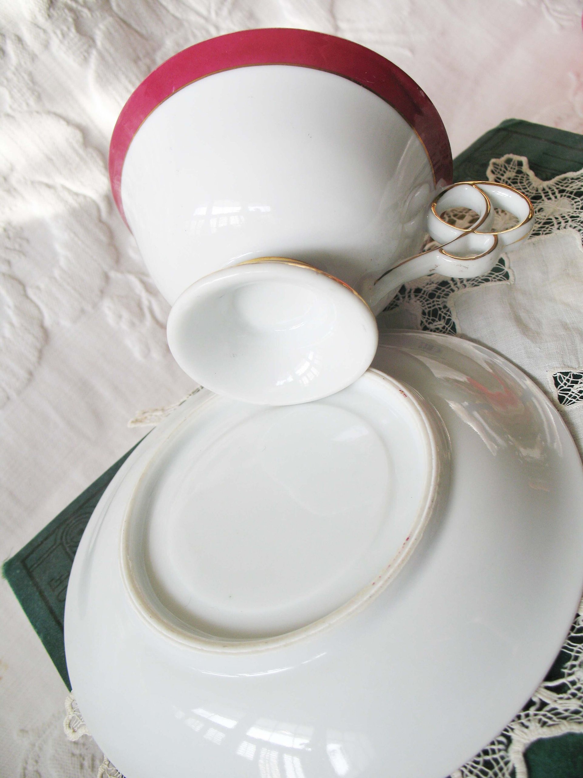 Tea Cup Pink Red Floral Roses Footed Japan Vintage Retro Tea Time Gift Mid Century Shabby Chic Afternoon Tea Party  WhenRosesBloom