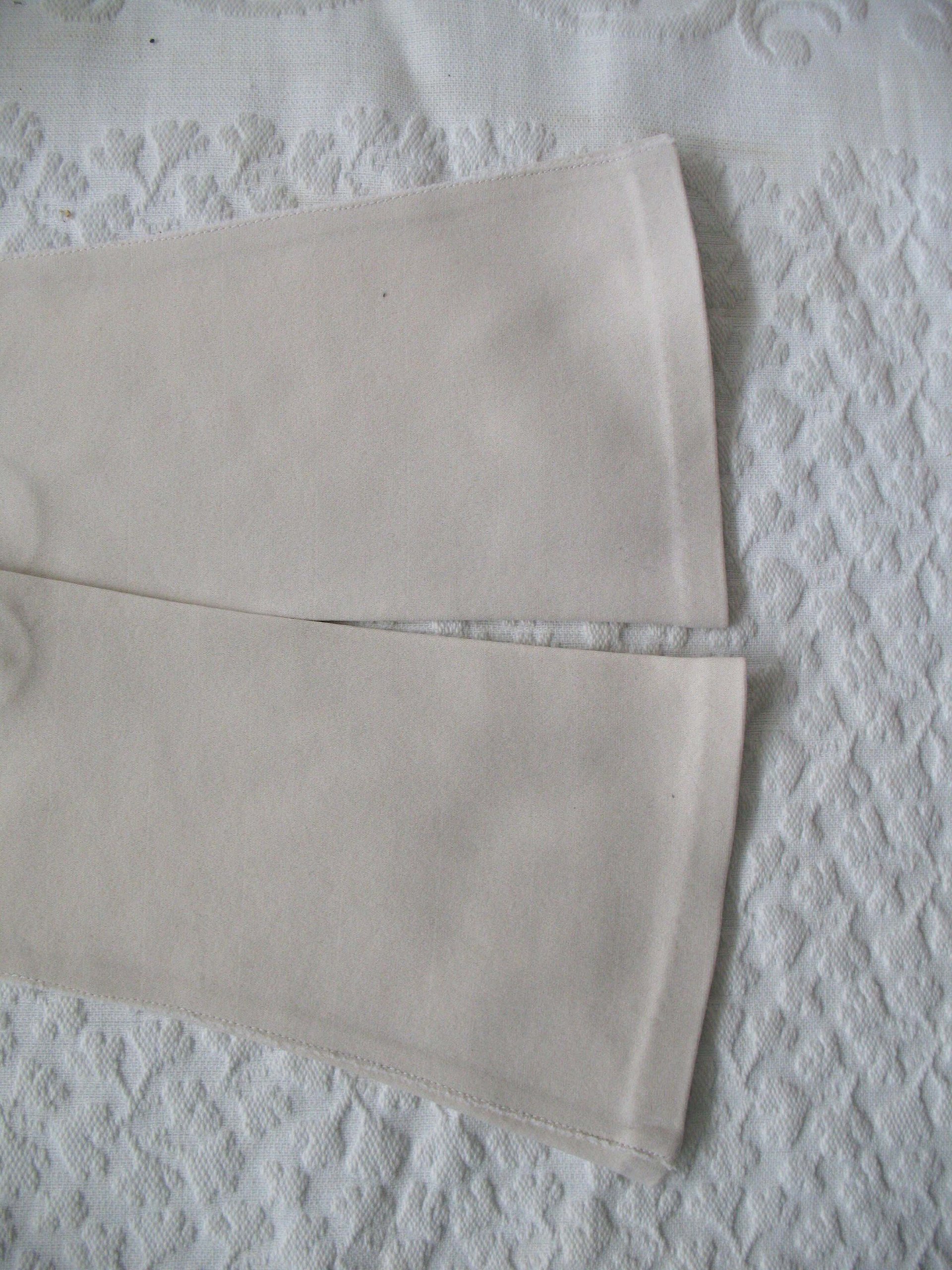 Gloves Vanilla Beige Off White Vintage Matinee Mid Century Style Wedding Tea Downton Miss Fisher Cosplay FREE Ship USA WhenRosesBloom