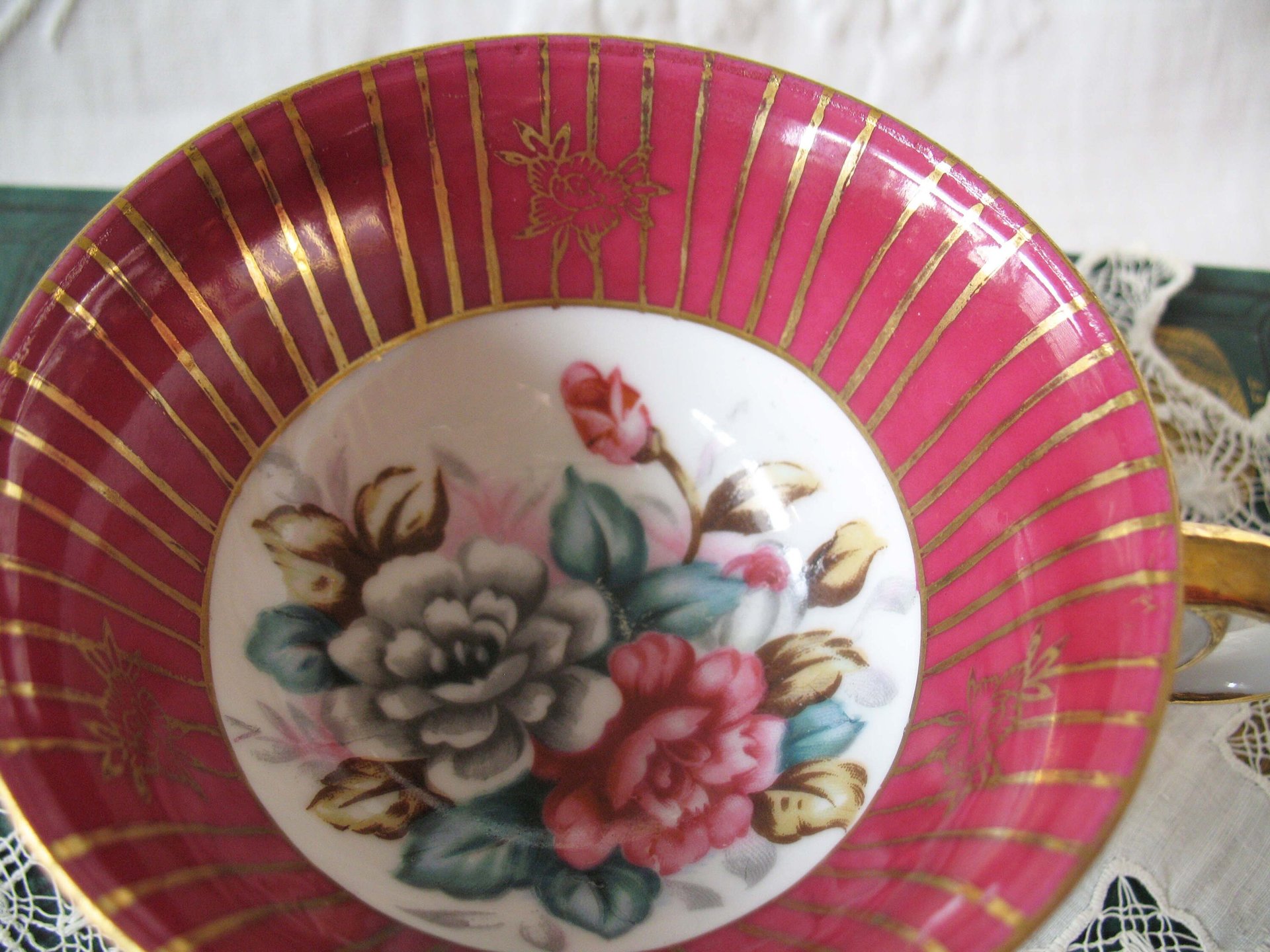 Tea Cup Pink Red Floral Roses Footed Japan Vintage Retro Tea Time Gift Mid Century Shabby Chic Afternoon Tea Party  WhenRosesBloom