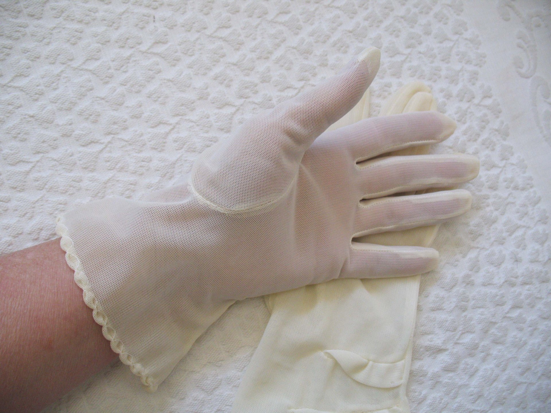 Vintage Gloves Sheer White Net  Retro Mid Century Wedding Tea Dance Downton Mid Century Royal Style  Cosplay  Free Ship  US When Roses Bloom