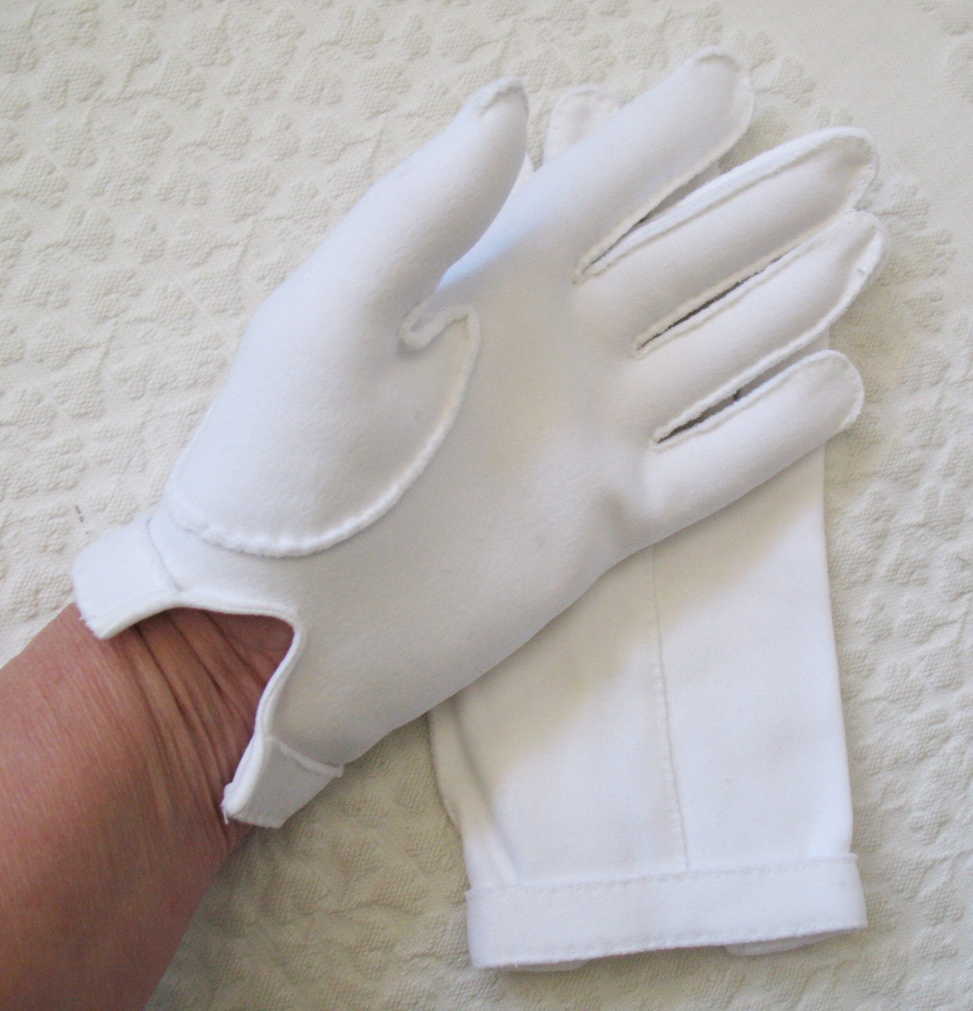 Vintage White Gloves Tea Party Retro Wedding Bride Bridesmaid  1st Communion Mid Century Minimalist Chic   Free Shipping US WhenRosesBloom