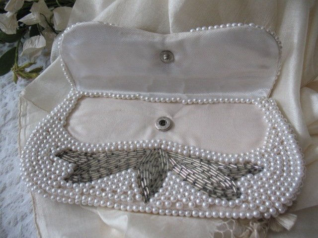Vintage White Beaded Purse Evening Bag Mid Century Retro Classic Glamour Wedding Dance Cocktail Party Clutch Purse  WhenRosesBloom