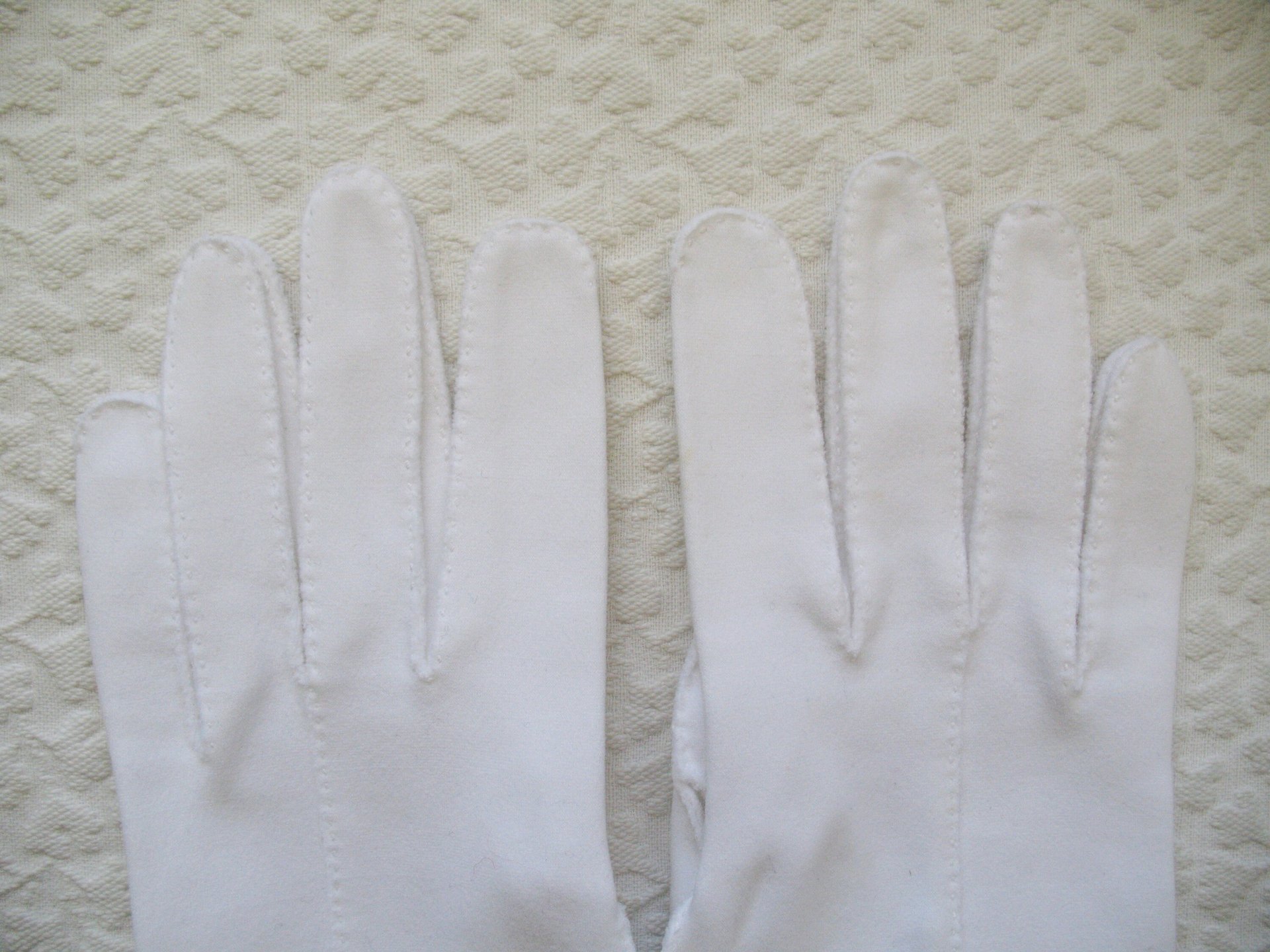 Vintage White Gloves Tea Party Retro Wedding Bride Bridesmaid  1st Communion Mid Century Minimalist Chic   Free Shipping US WhenRosesBloom