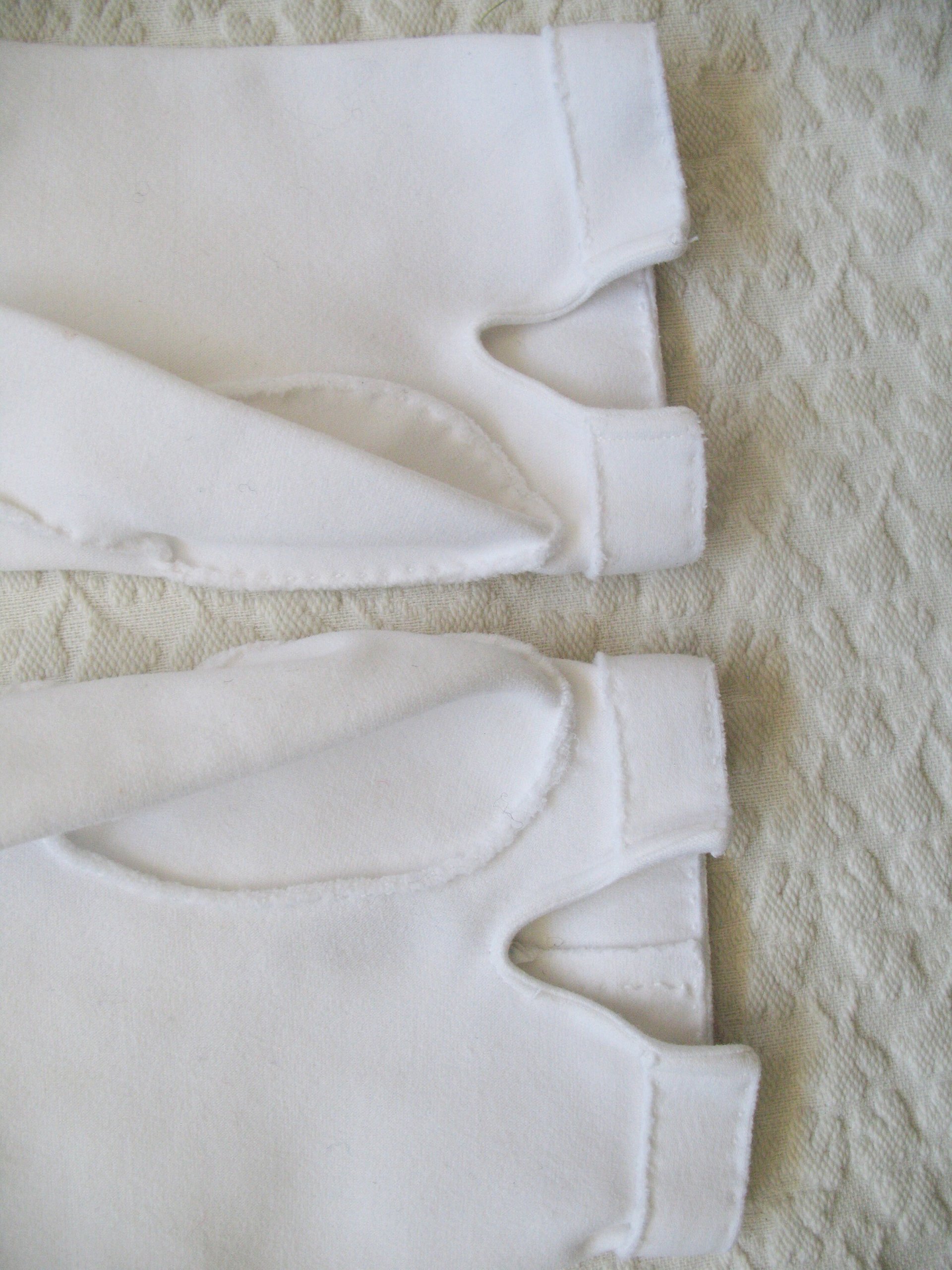 Vintage White Gloves Tea Party Retro Wedding Bride Bridesmaid  1st Communion Mid Century Minimalist Chic   Free Shipping US WhenRosesBloom