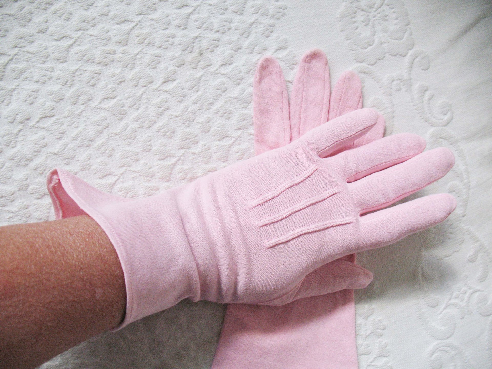 Pink Gloves Sz 6 1/2 Vintage Matinee Wedding Tea Retro Mid Century Bridal Downton Jane Austen Dress Cosplay Free Ship  US When Roses Bloom