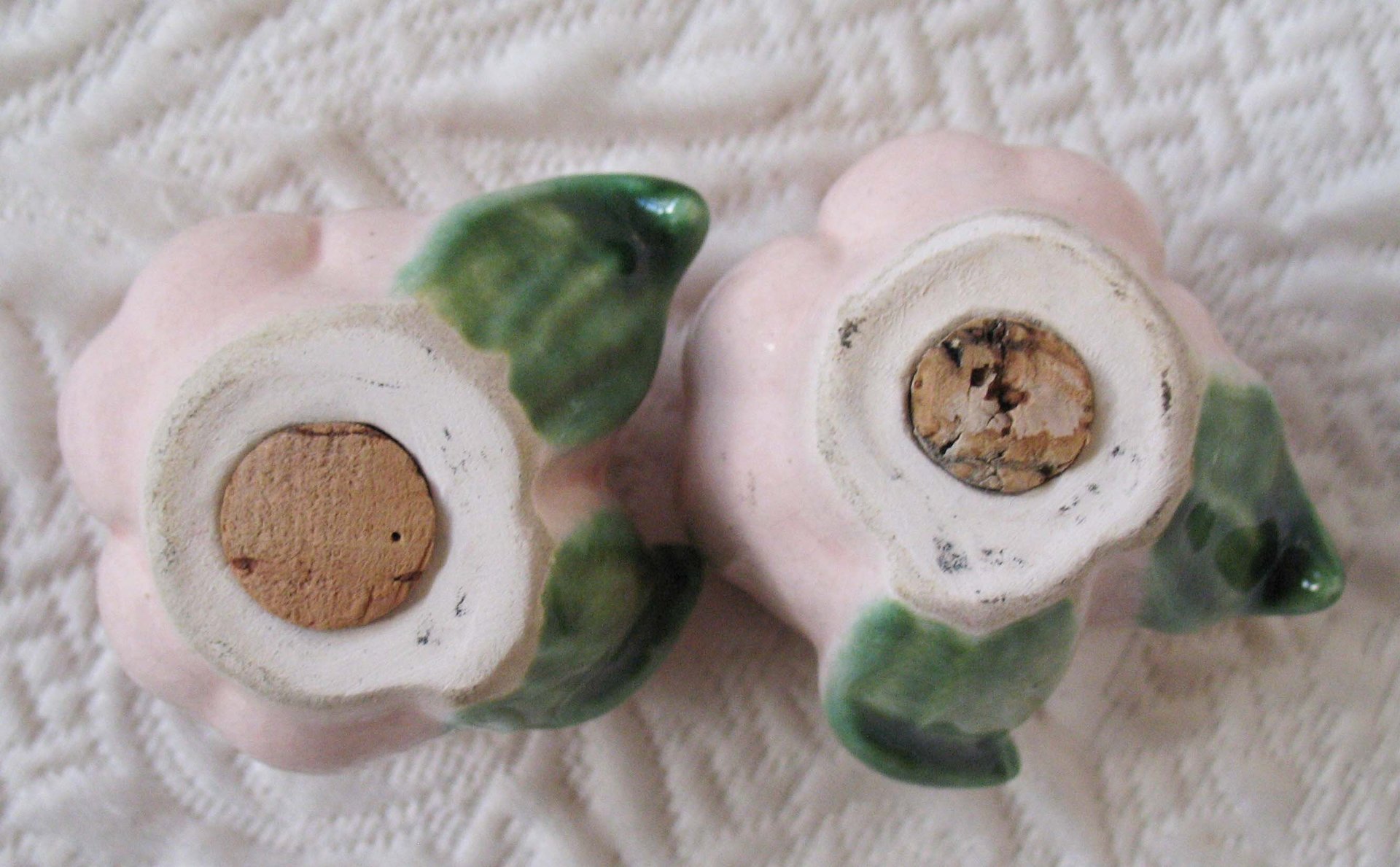 Vintage California Pottery Rose Salt Pepper Sylvans Shabby Chic Cottage Farmhouse Romantic Retro Mid Century Urban Style WhenRosesBloom