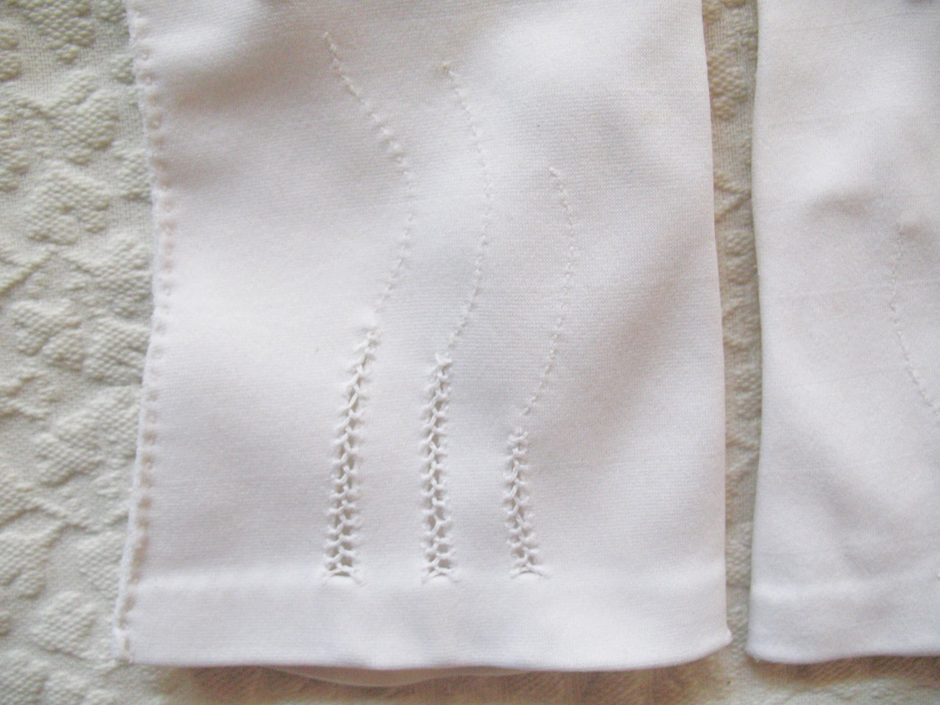 Vintage White Gloves for Classic Tea Party 1st Communion Wedding Bride Bridesmaid Retro Mid Century Style WhenRosesBloom
