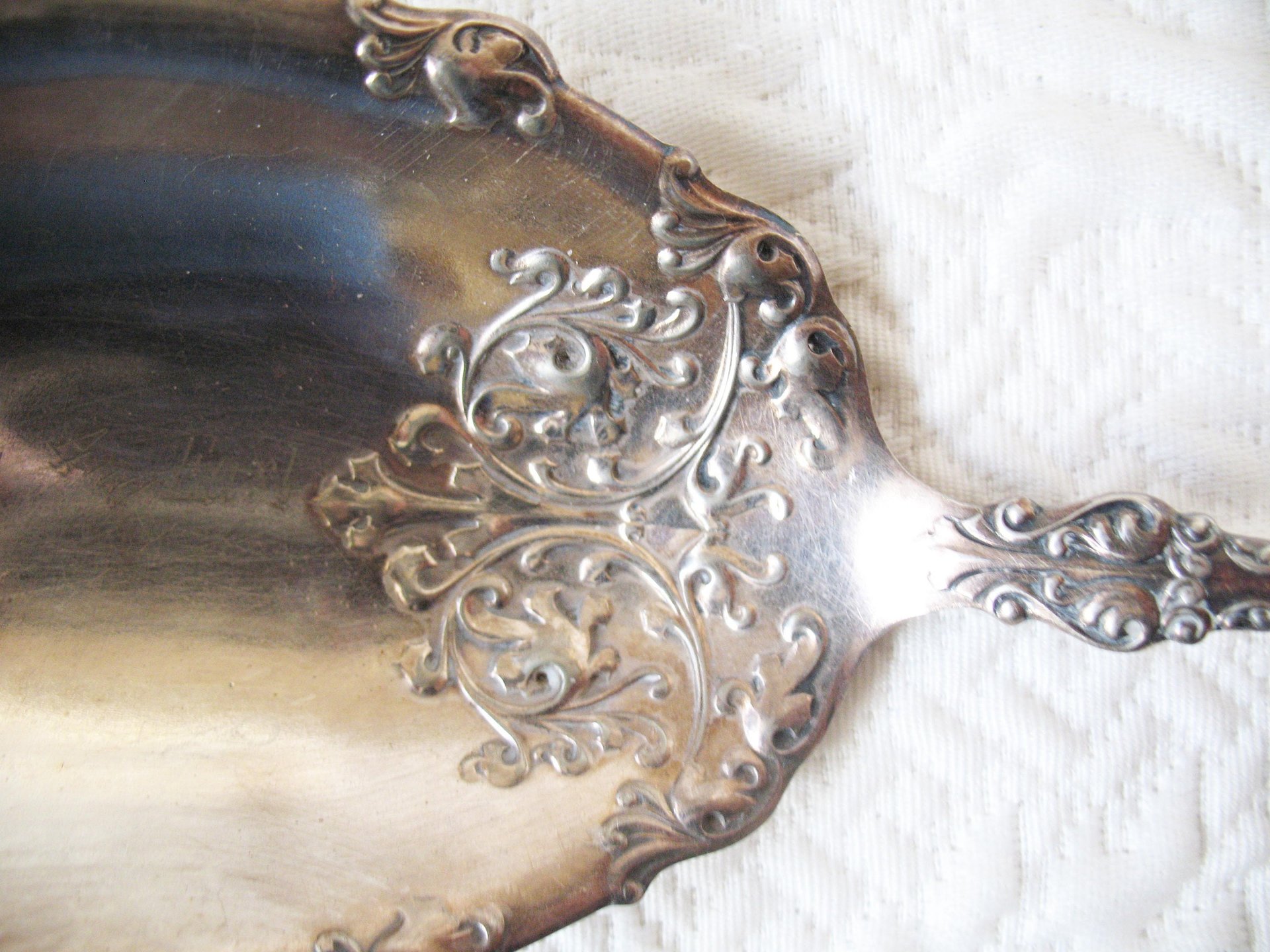 Vintage Silver Berry Salad Spoon Tea Gift Berkshire 1897 Rogers Victoria Downton Shabby Chic Cottage Decor Free Ship in US WhenRosesBloom