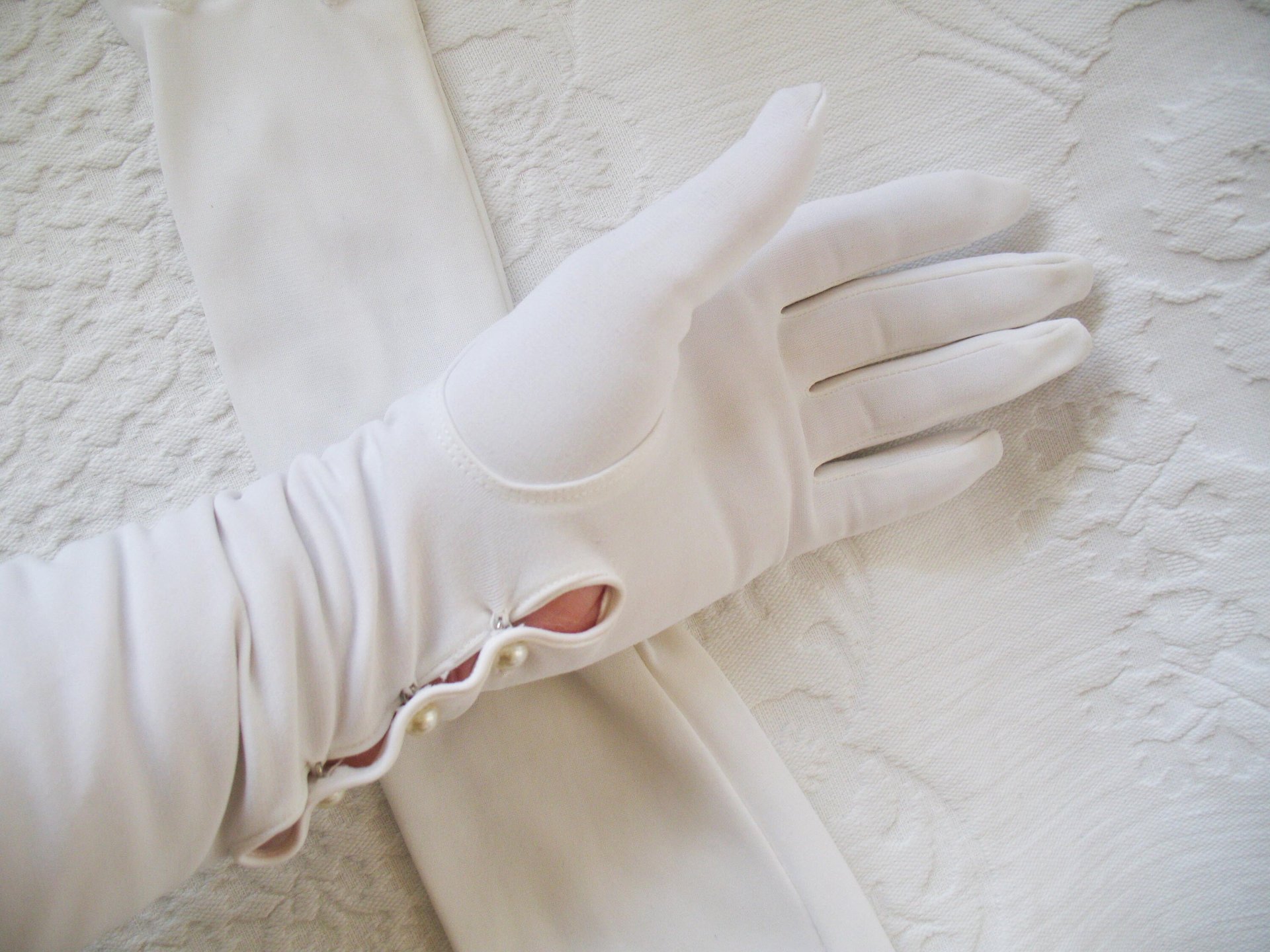 Vintage Gloves White Debutante Long Opera 3 Button Mid Century Wedding Style Downton Titanic Jane Austen Cosplay When Roses Bloom