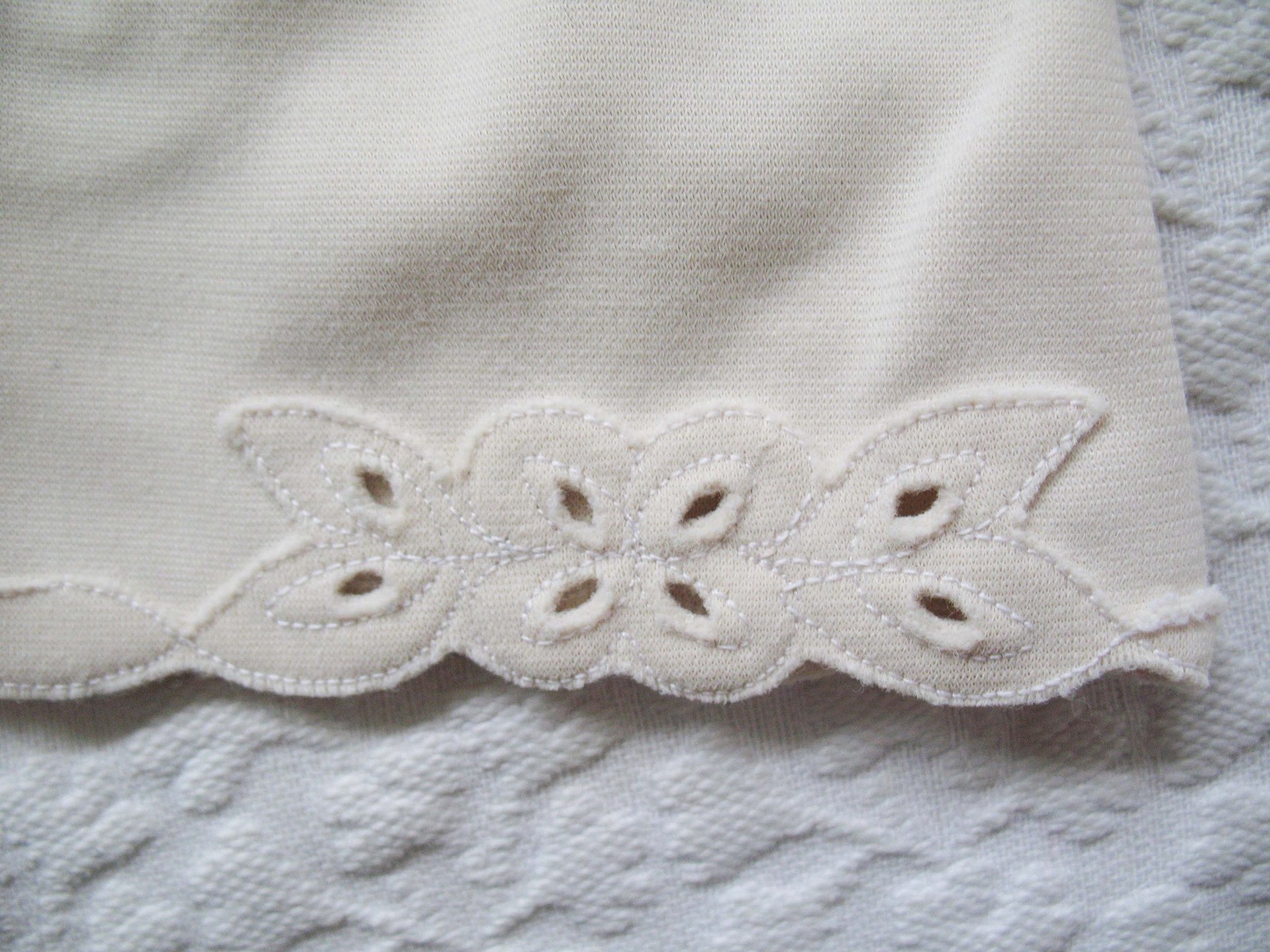 Beige Gloves Size 7 1/2 Vintage Retro Tea Party Wedding Dance Bride Bridesmaid Mid Century 50s 60s Cosplay Free Shipping  US WhenRosesBloom