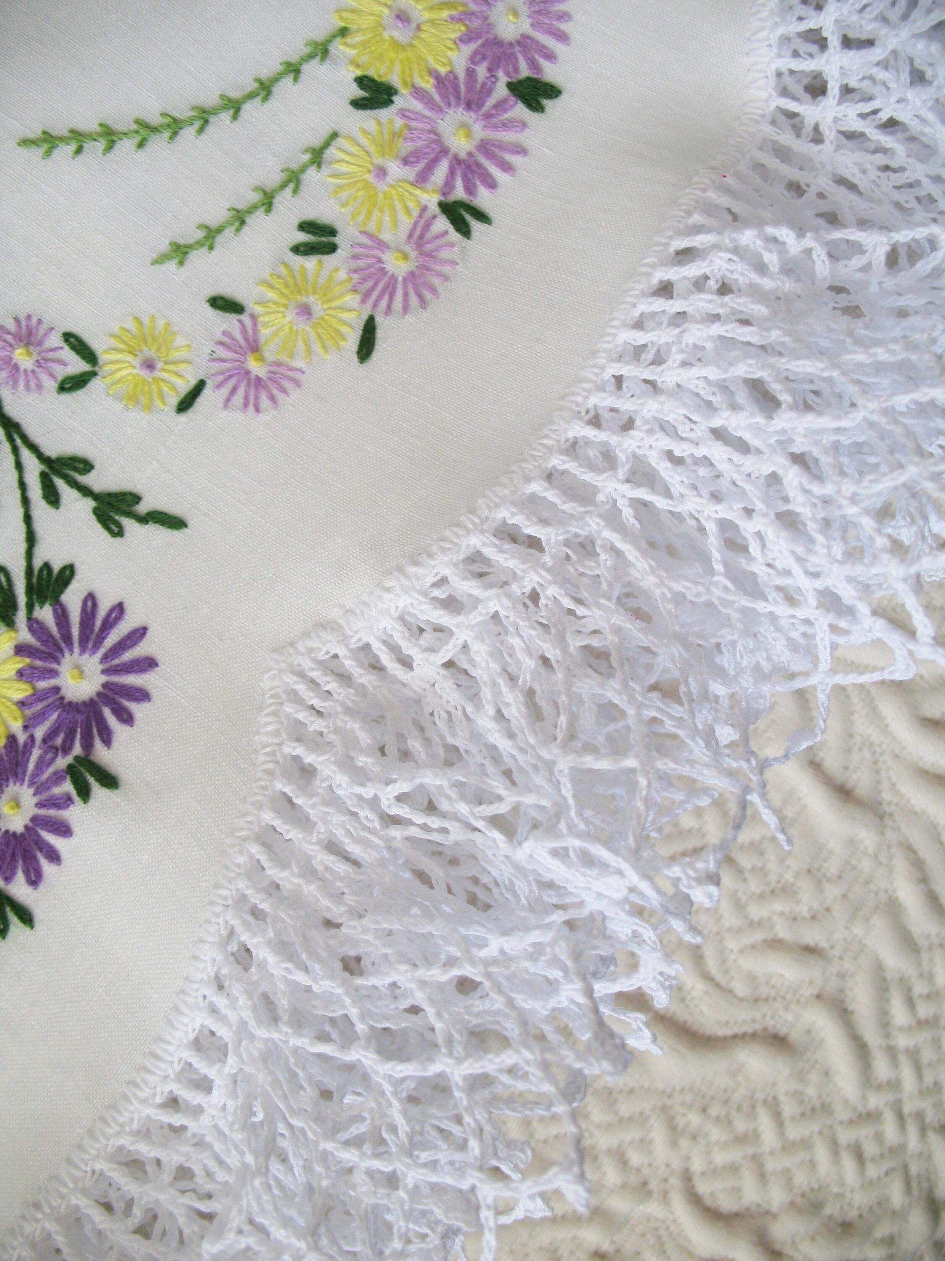 Vintage Pillowcases Pr  Crochet Lace Edges Wildflowers Trousseau NOS Shabby Chic Farmhouse Cottage Style Free Shipping in US WhenRosesBloom