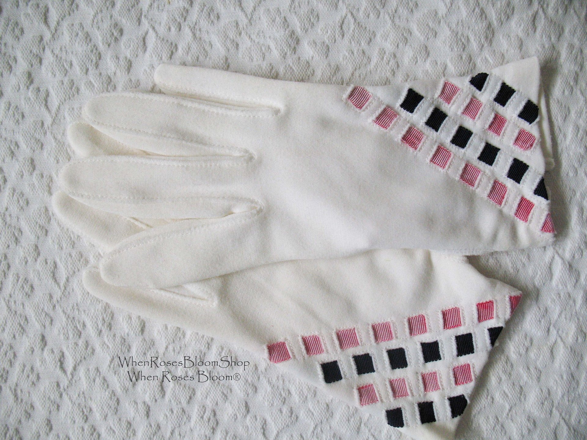Vintage White Gloves Retro Tea Party Downton Miss Fisher Audrey Hepburn Cosplay Casual Sport Style Vegan Free Shipping in US  WhenRosesBloom