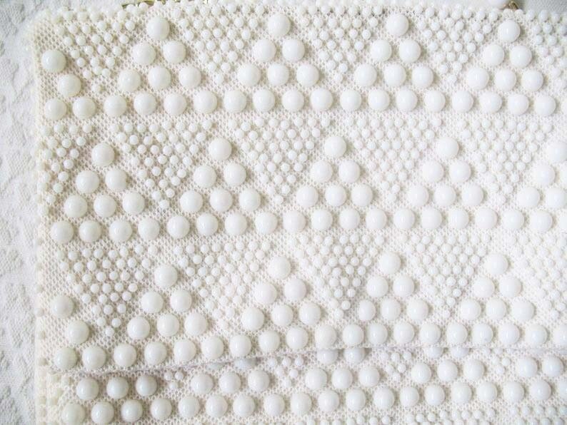 White Beaded Purse Vintage Retro Boho Mod Hippie Style Mod Swinging 60s Style Shoulder Bag for Cosplay NOS new old stock WhenRosesBloom