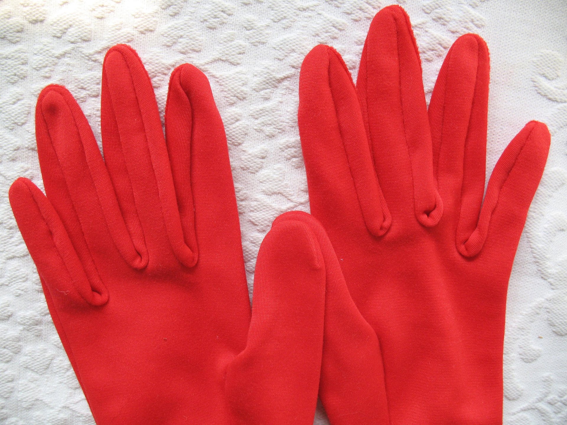 Vintage Gloves Red Size 6-Sz 7.5 gathered wrist accent Tea Party Dance  Mid Century Audrey Hepburn Style Free ship US WhenRosesBloom