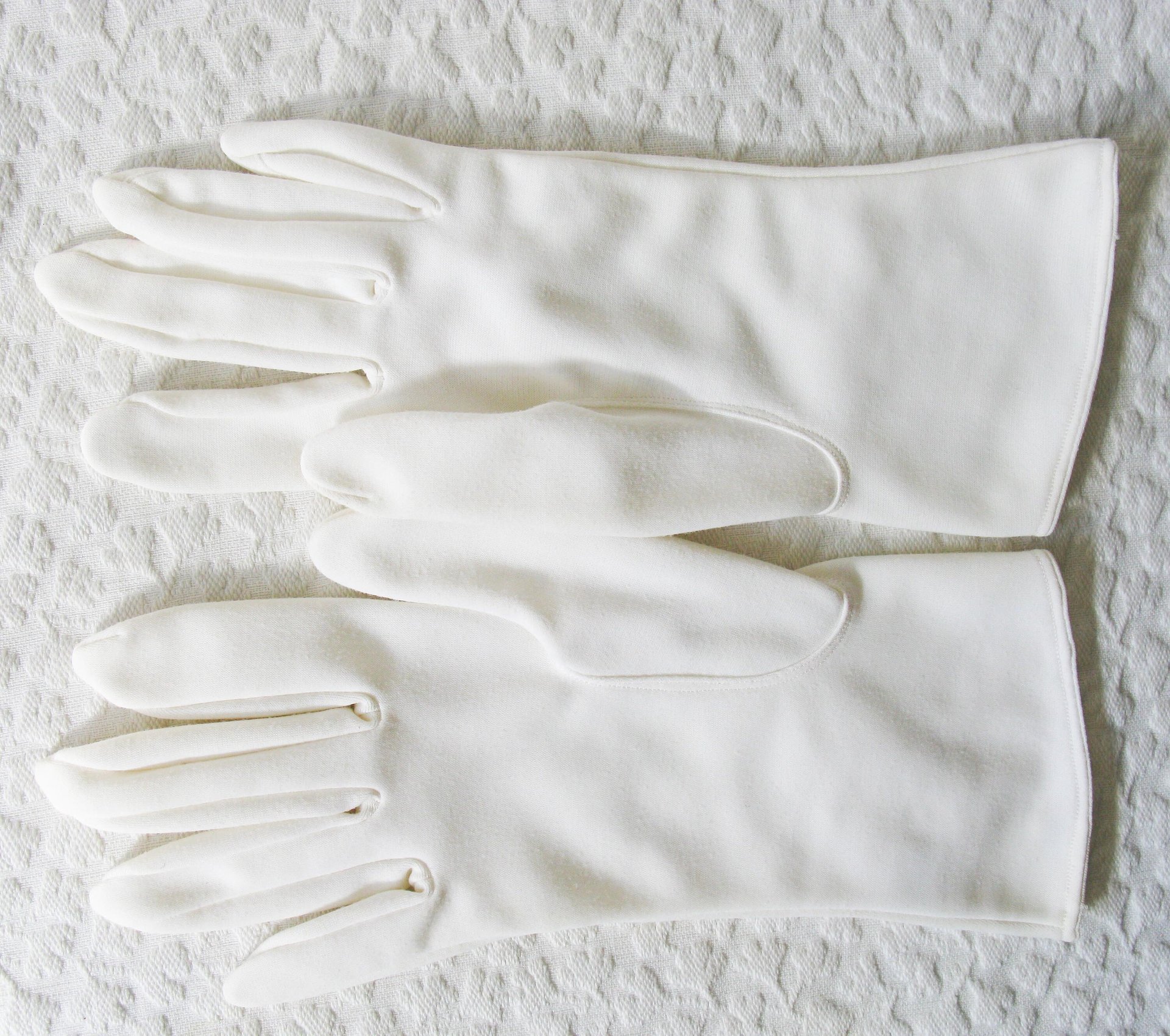 White Gloves Vegan Fabric Retro Vintage Tea Party Wedding  Elegant Cosplay  Mid Century Style washable gloves Free Ship US When Roses Bloom
