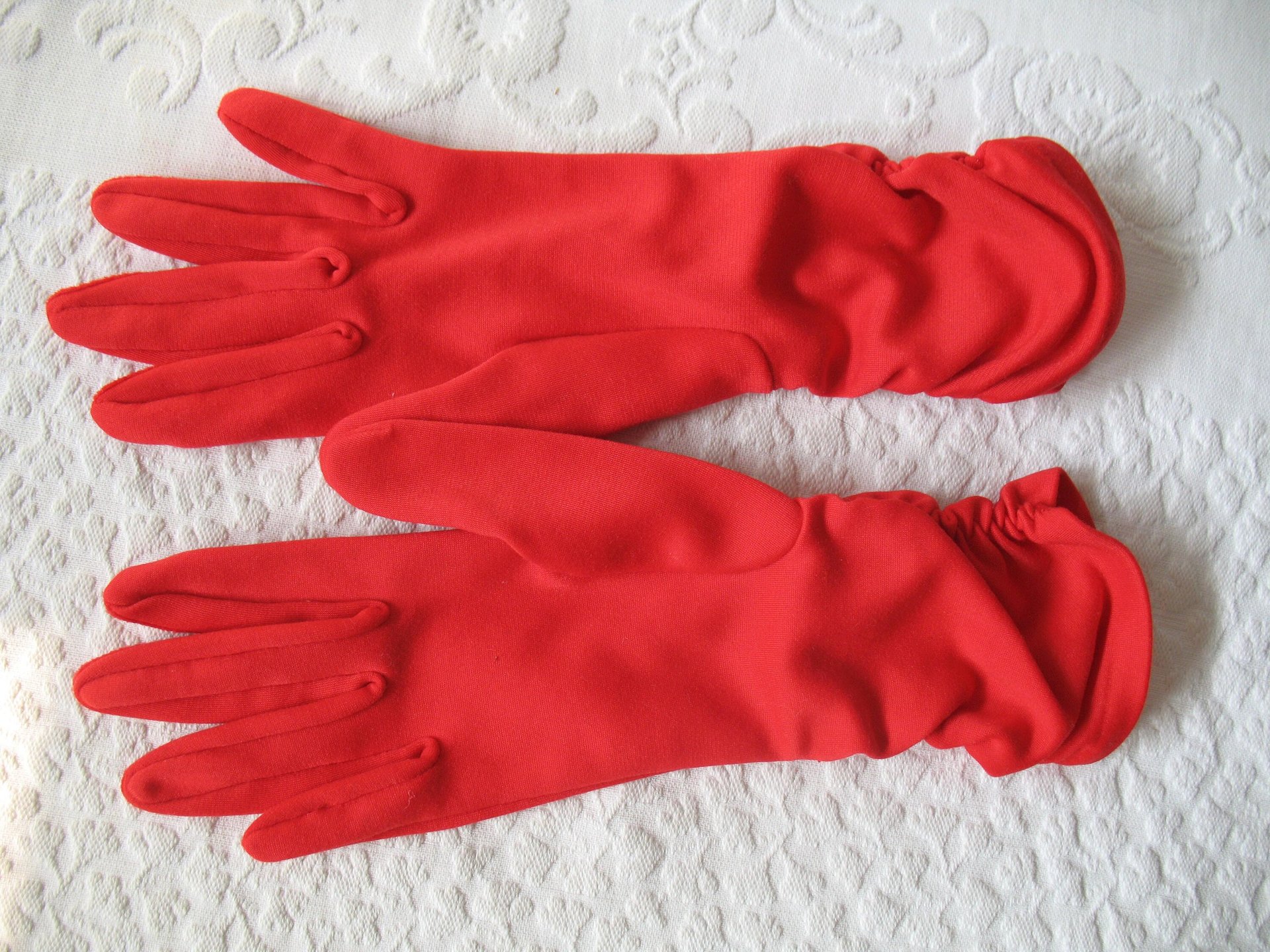 Vintage Gloves Red Size 6-Sz 7.5 gathered wrist accent Tea Party Dance  Mid Century Audrey Hepburn Style Free ship US WhenRosesBloom
