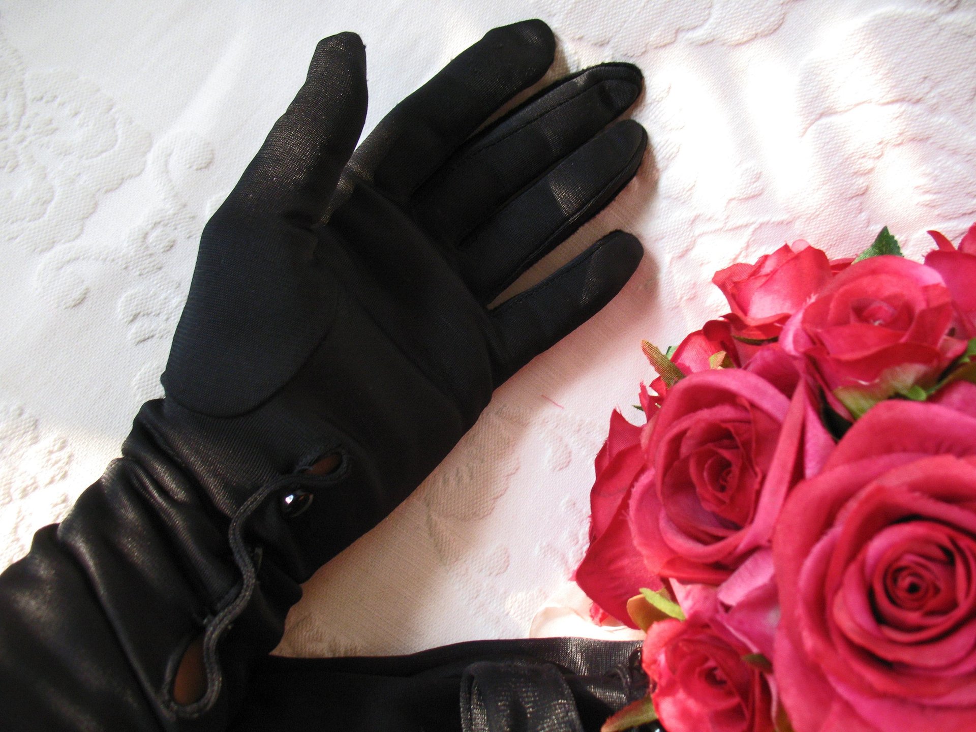 Vintage Gloves Black Long Opera Debutante Presentation Formal Gloves Mid Centuty Retro Hollywood Lady Mary Steampunk Cosplay WhenRosesBloom
