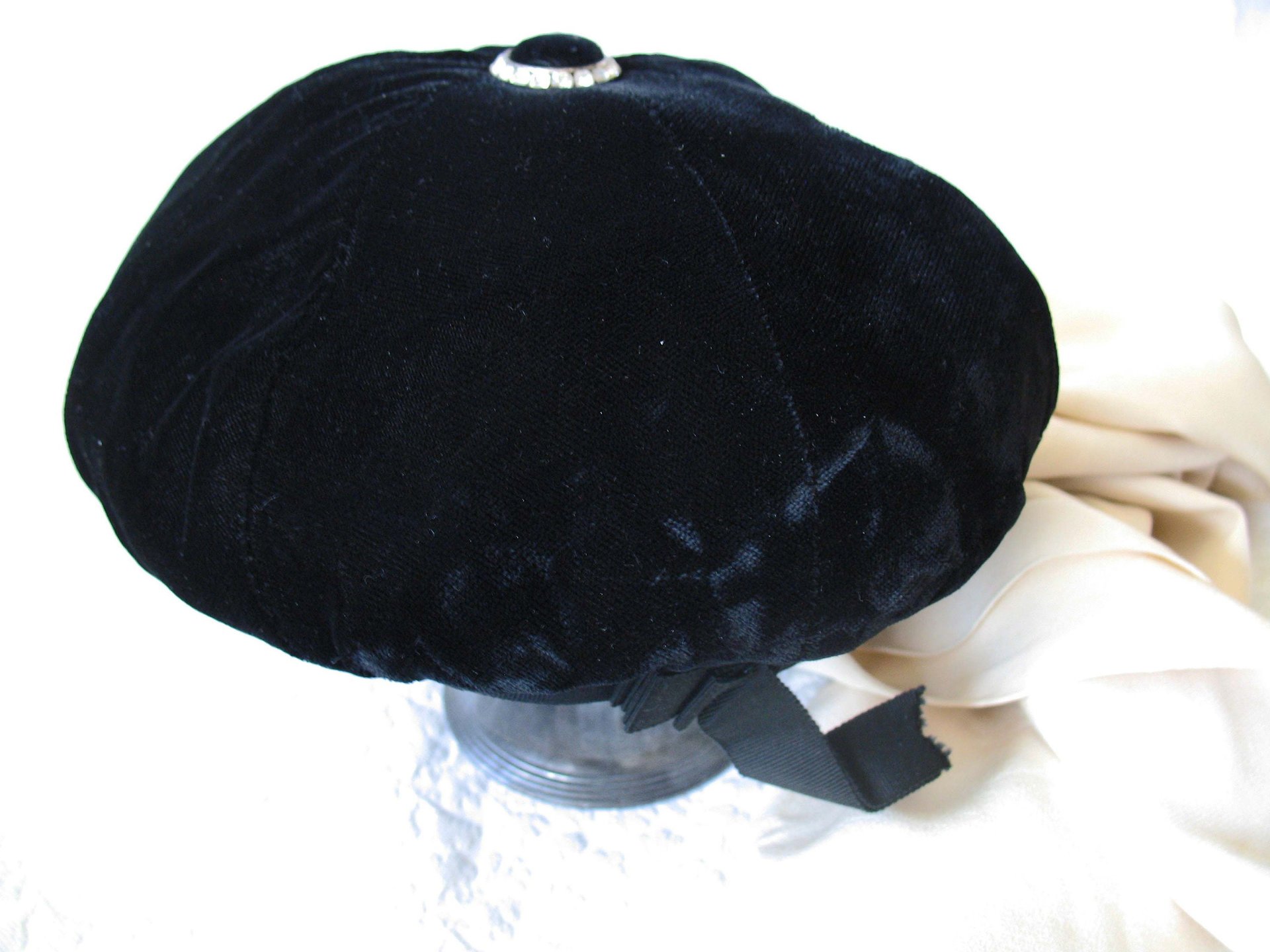 Vintage Hat Black Velvet Beret Eastern Airlines Stewardess Uniform Mid Century Pill Box 1960s Steampunk Cosplay Hat WhenRosesBloom