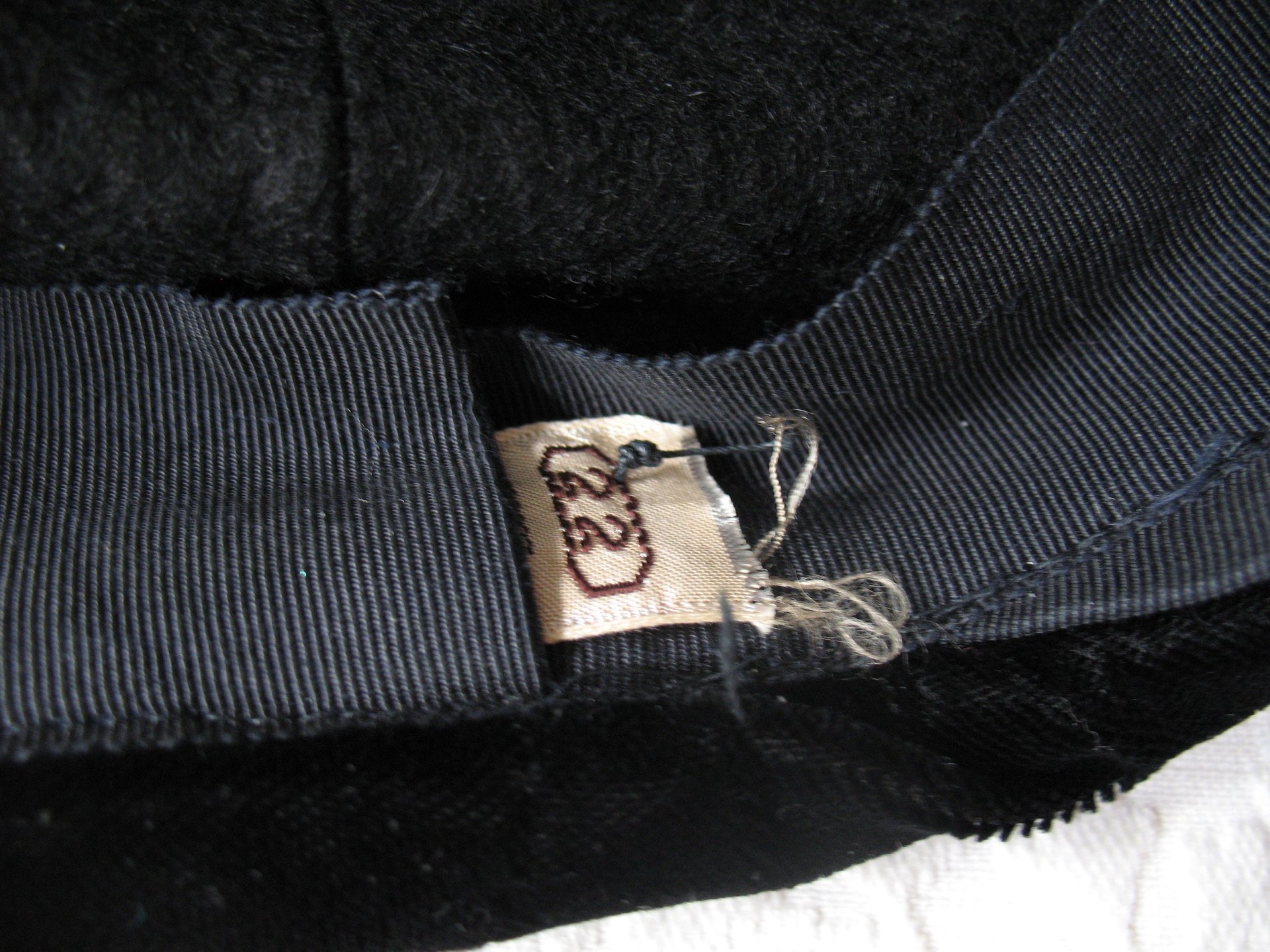Vintage Hat Black Velvet Beret Eastern Airlines Stewardess Uniform Mid Century Pill Box 1960s Steampunk Cosplay Hat WhenRosesBloom