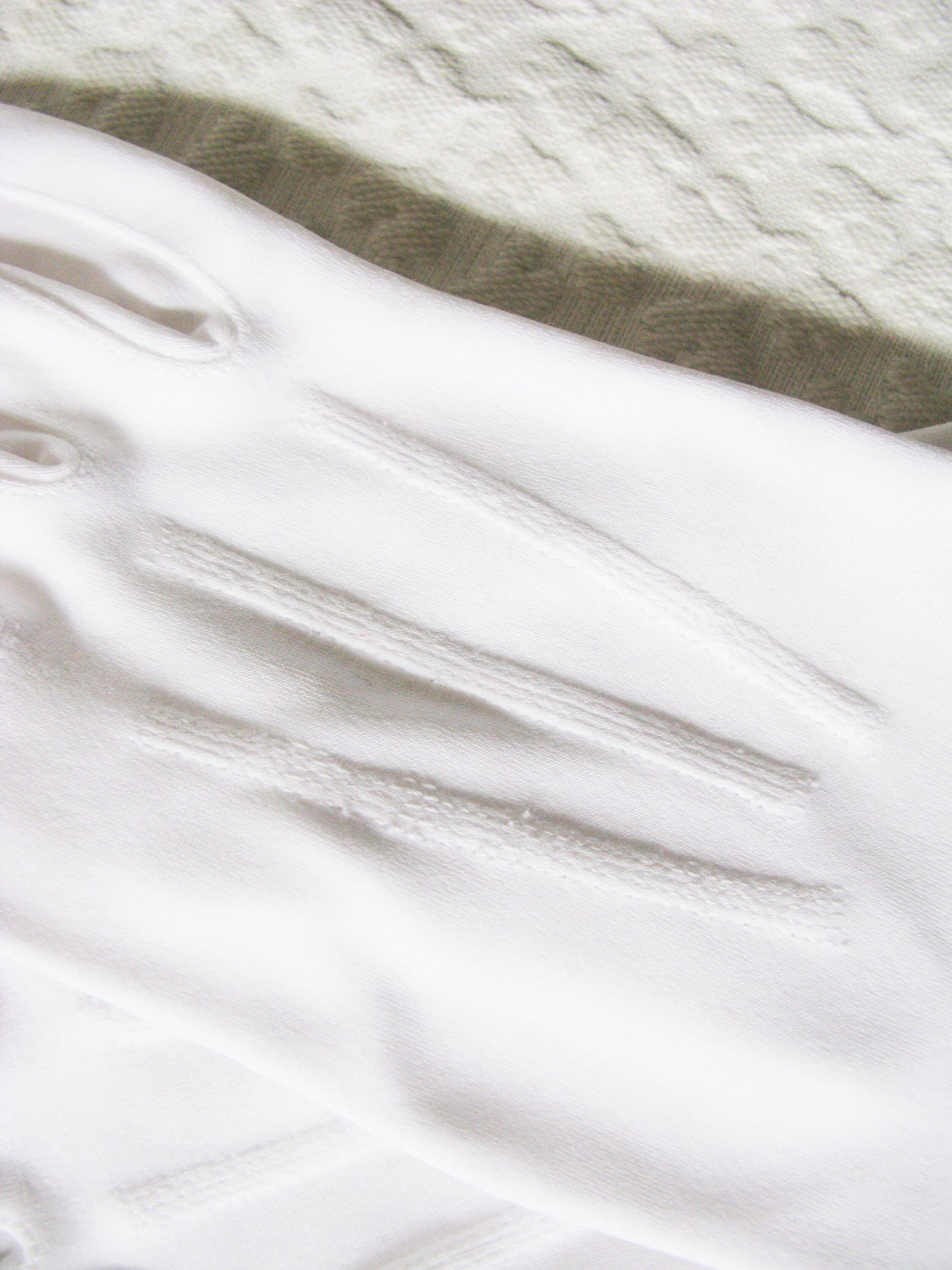 Vintage Gloves White Matinee Tea Party Dance Wedding Retro Mid Century Washable Everyday Gloves  FREE SHIPPING US When Roses Bloom