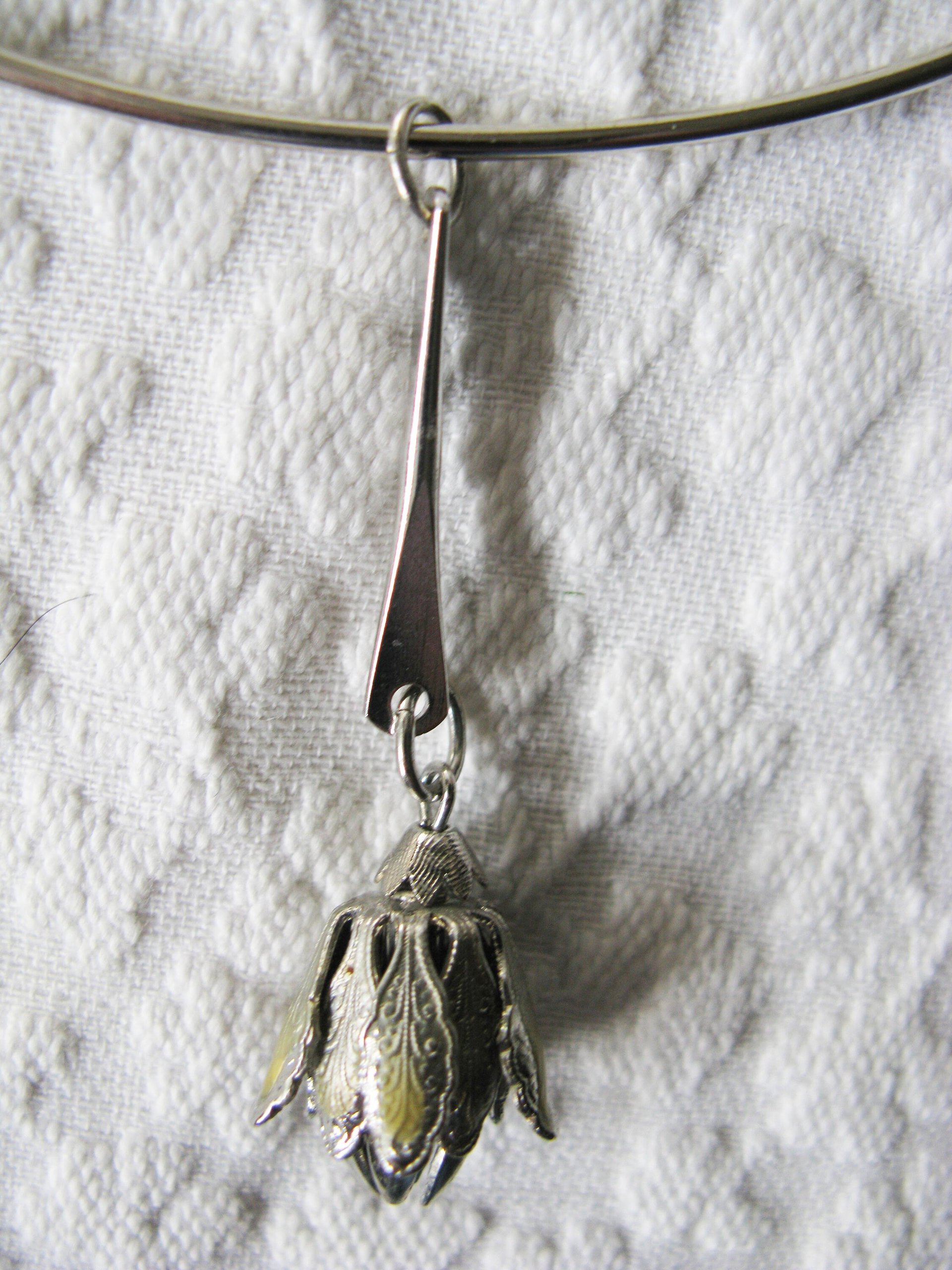 Vintage Silver Choker Pendant 70s Minimalist Style Modernist Floral Statement Necklace Boho Gypsy Retro Elegant Free Ship US WhenRosesBloom