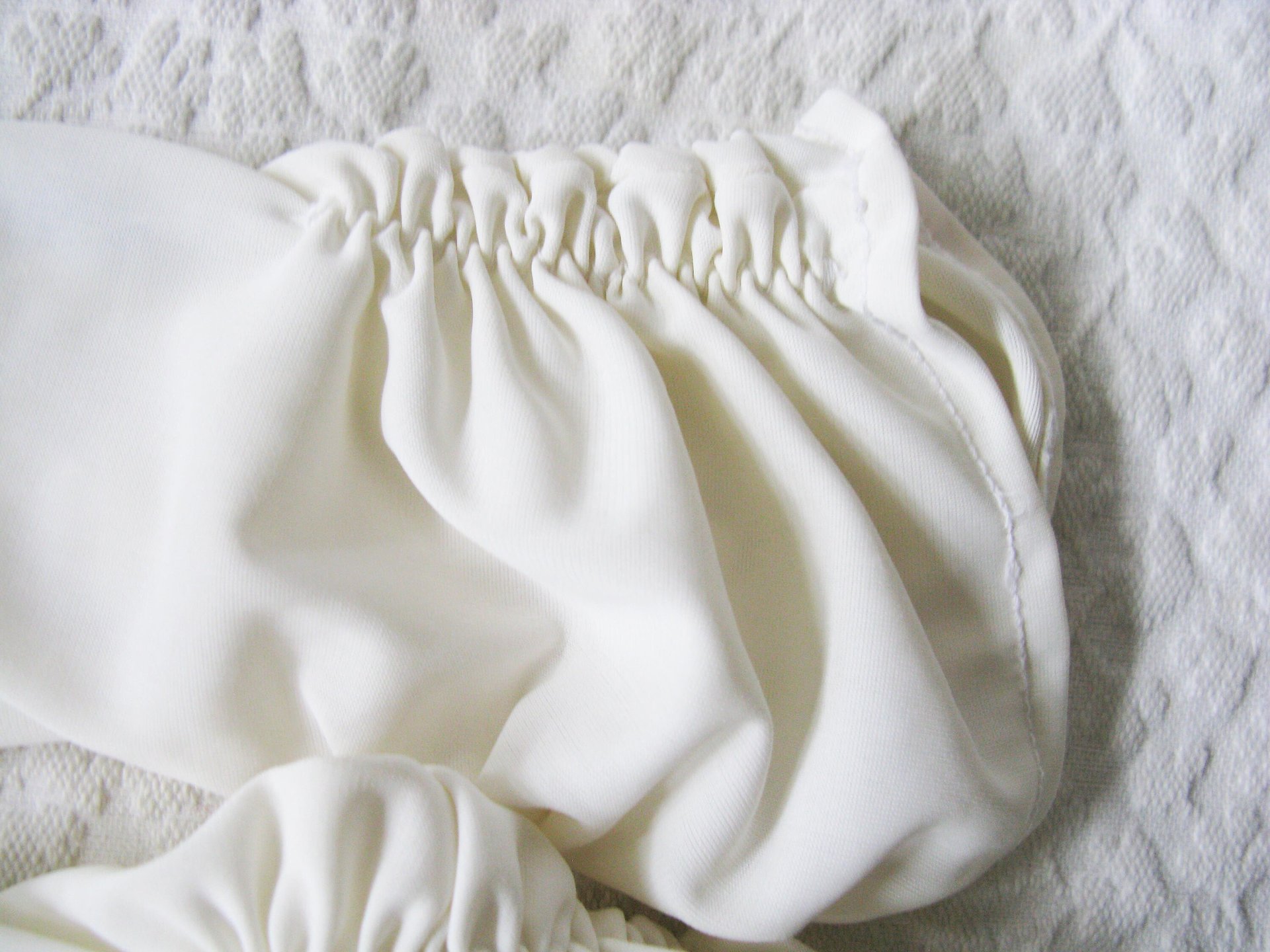 Vintage Stetson Long White Gloves gathered wrist Size 6 1/2 6.5 Tea Party Dance Mid Century Audrey Hepburn Style Free ship US WhenRosesBloom