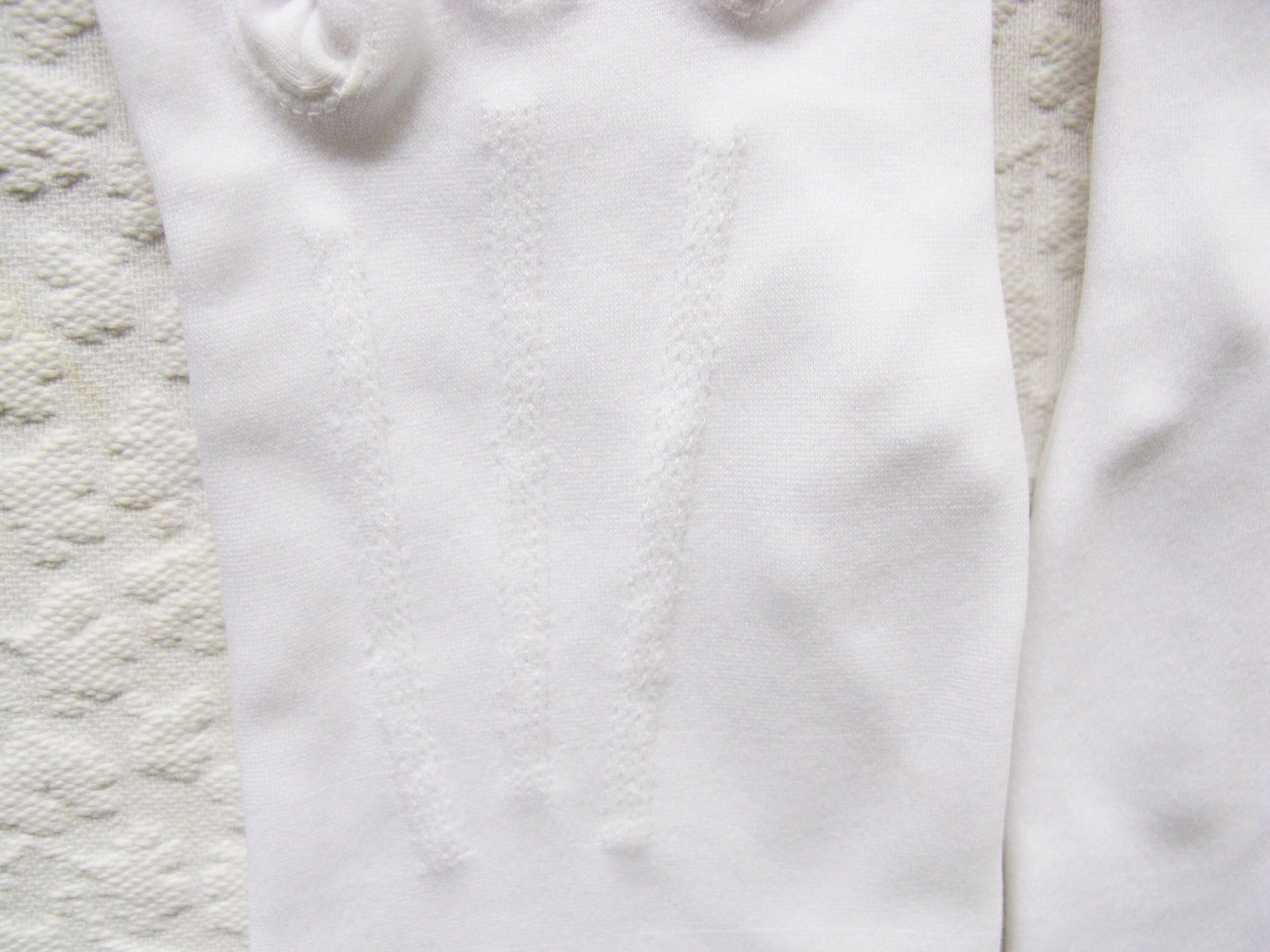 Vintage Gloves White Matinee Tea Party Dance Wedding Retro Mid Century Washable Everyday Gloves  FREE SHIPPING US When Roses Bloom