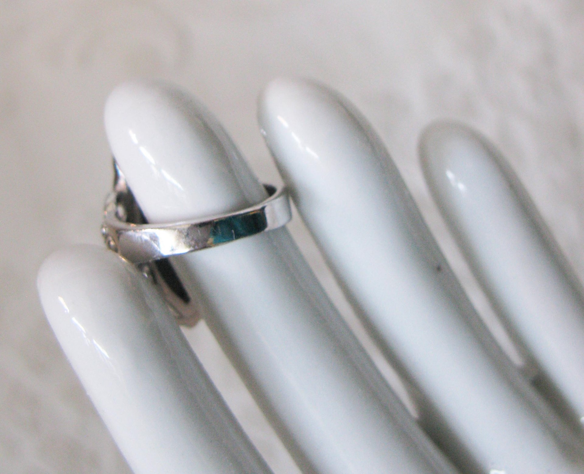 Vintage Statement Ring Black Silver Retro Classic Edwardian Elegant Costume Jewelry Black STER. Mourning Goth Cosplay Style WhenRosesBloom