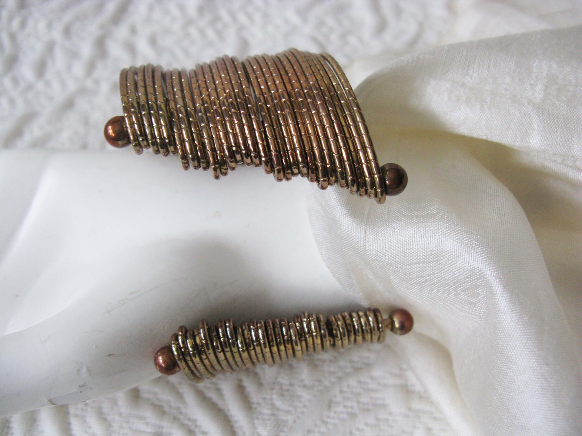 Vintage Gold Bracelet Multi Wire Design Casual Retro 70s-80s Boho Gypsy Hipster Minimalist Modern yet  Retro Jewelry Gift  WhenRosesBloom
