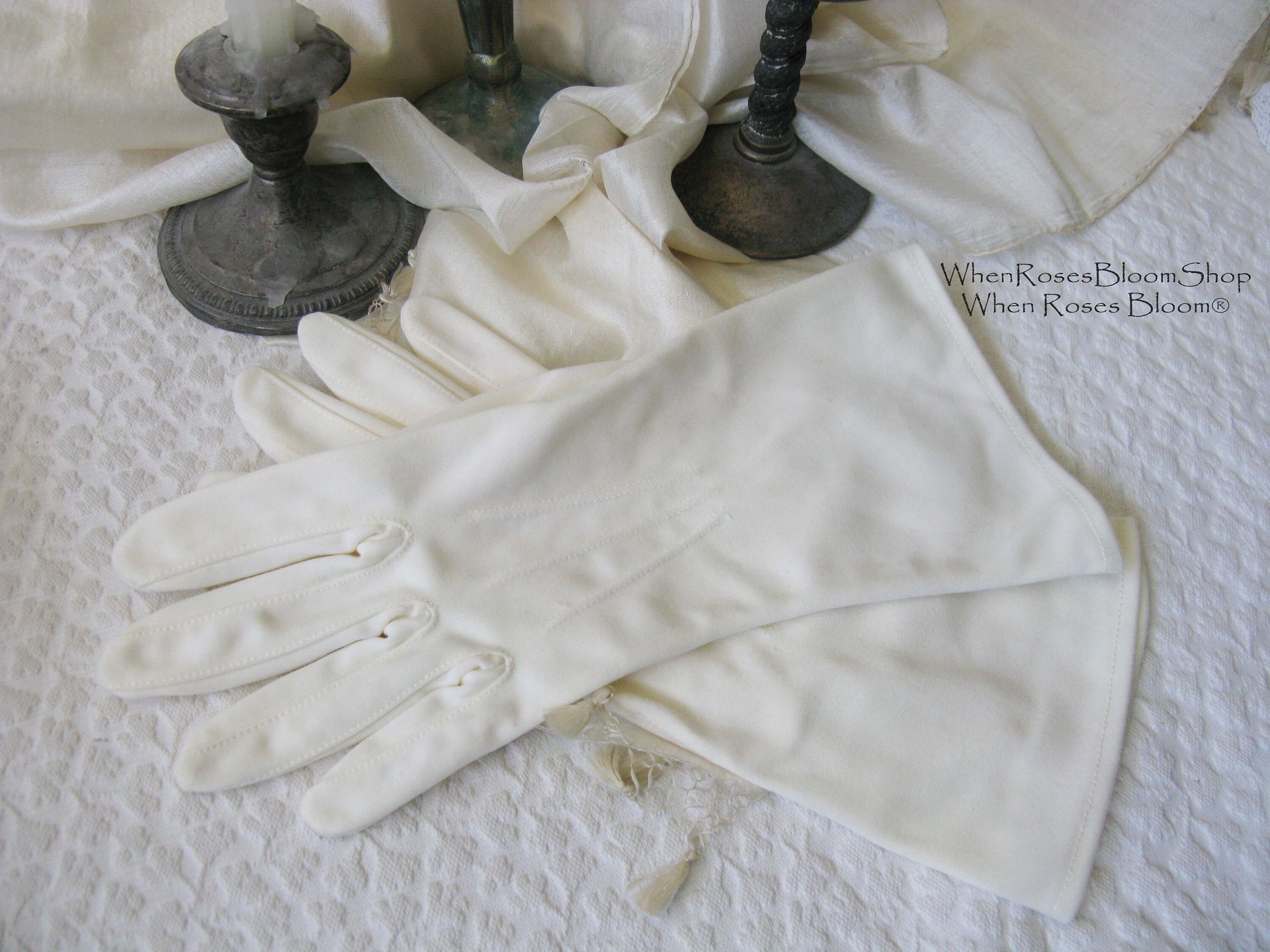 Soft White Gloves Sz 8 Vintage Wedding Tea Dance Retro Mid Century Elegant Cosplay Man Woman Costume  Free Ship US When Roses Bloom