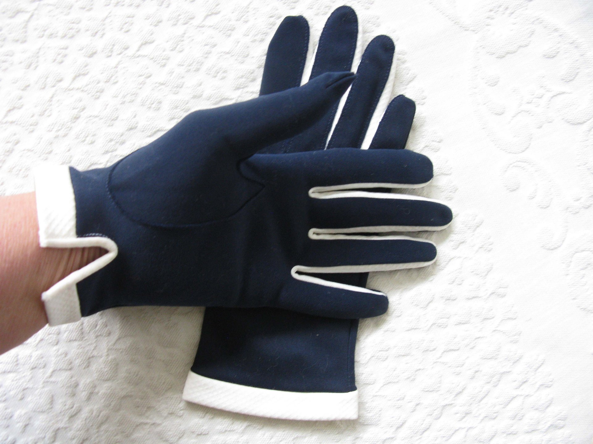 Vintage Gloves Blue White Sz 7 NOS Retro Mid Century Dance Tea Party 60s  Audrey Hepburn Miss Fisher Cosplay Free Ship  US When Roses Bloom