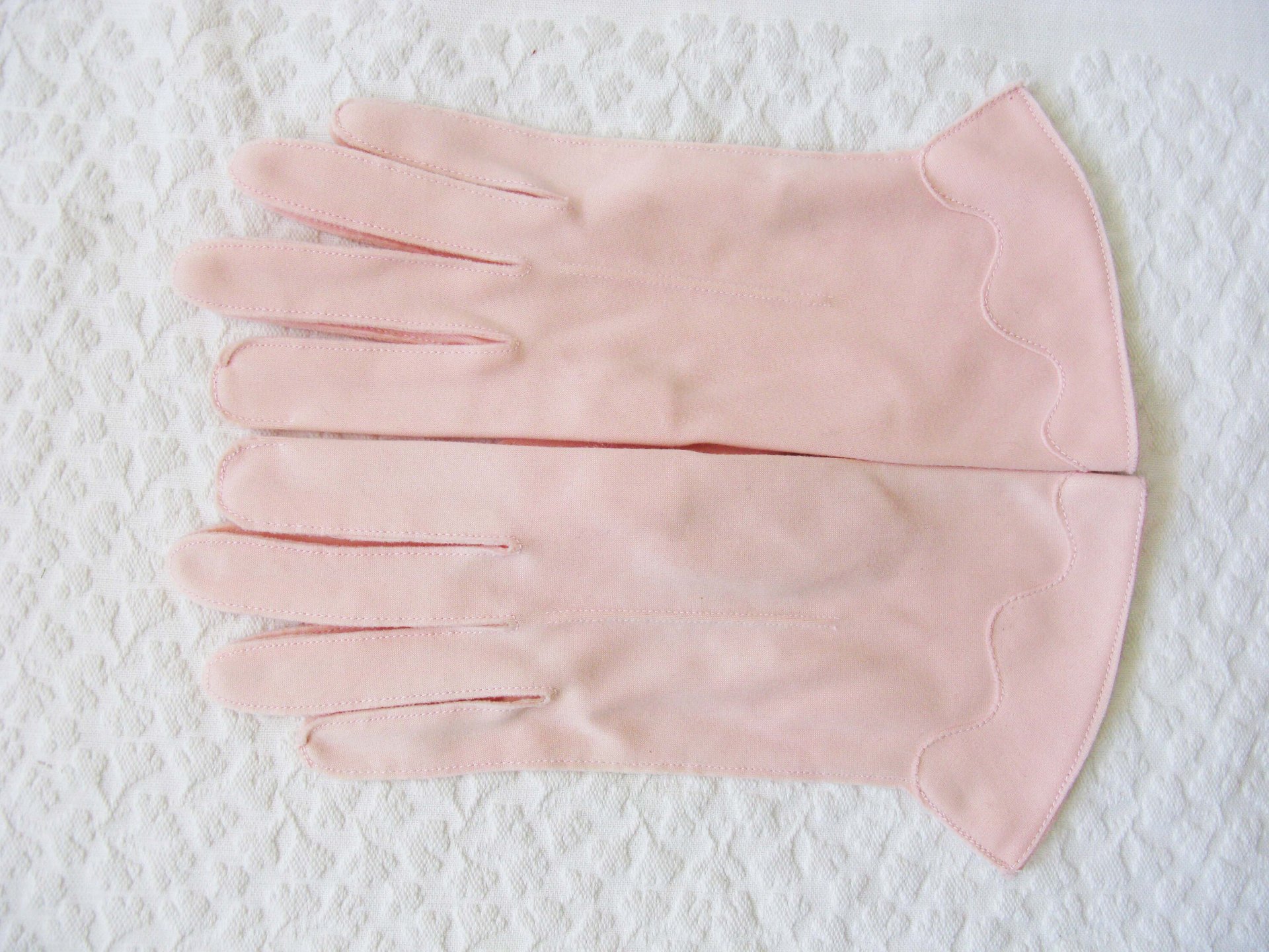 Vintage Pink Gloves tailored Wedding Tea Party Retro Mid Century Bridal Downton Retro Cosplay Free Ship  US When Roses Bloom
