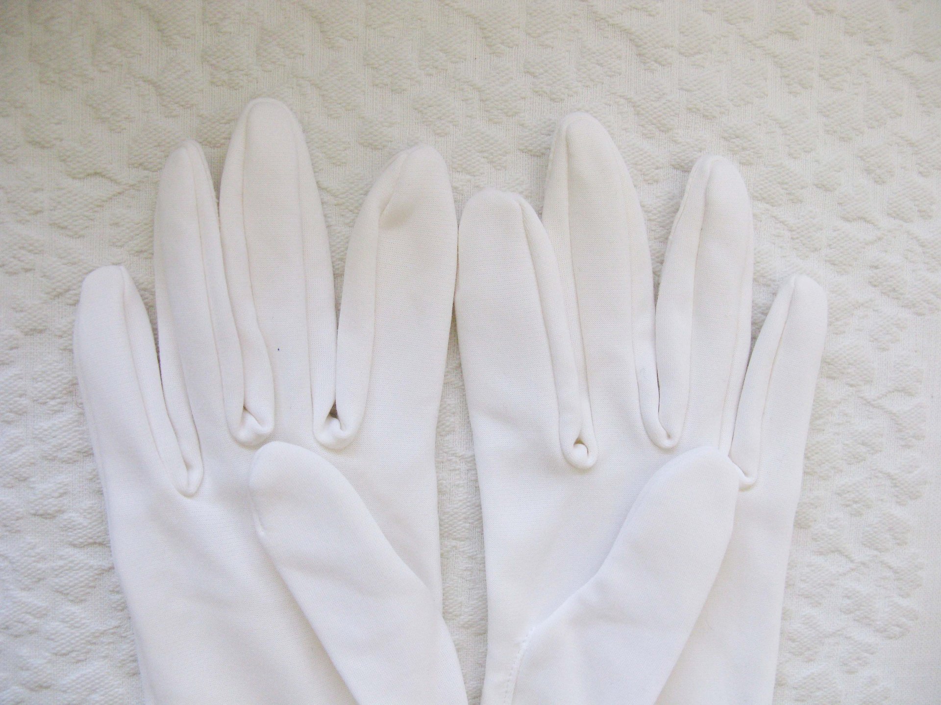 Vintage White Gloves Wedding Tea Retro Mid Century Bride Bridesmaid Downton Titanic Austen Cosplay  Free Ship  US When Roses Bloom