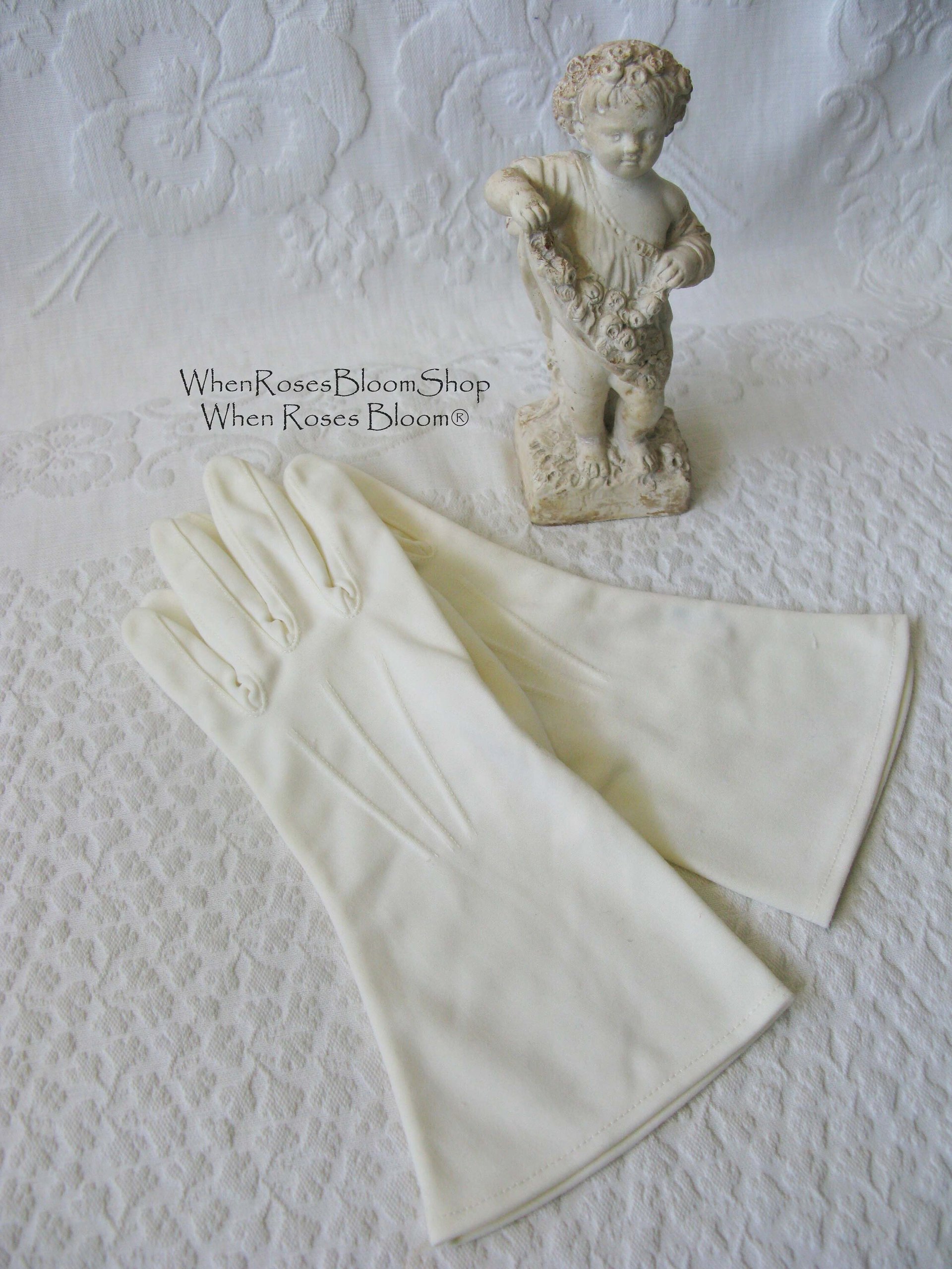 Soft White Gloves Sz 8 Vintage Wedding Tea Dance Retro Mid Century Elegant Cosplay Man Woman Costume  Free Ship US When Roses Bloom