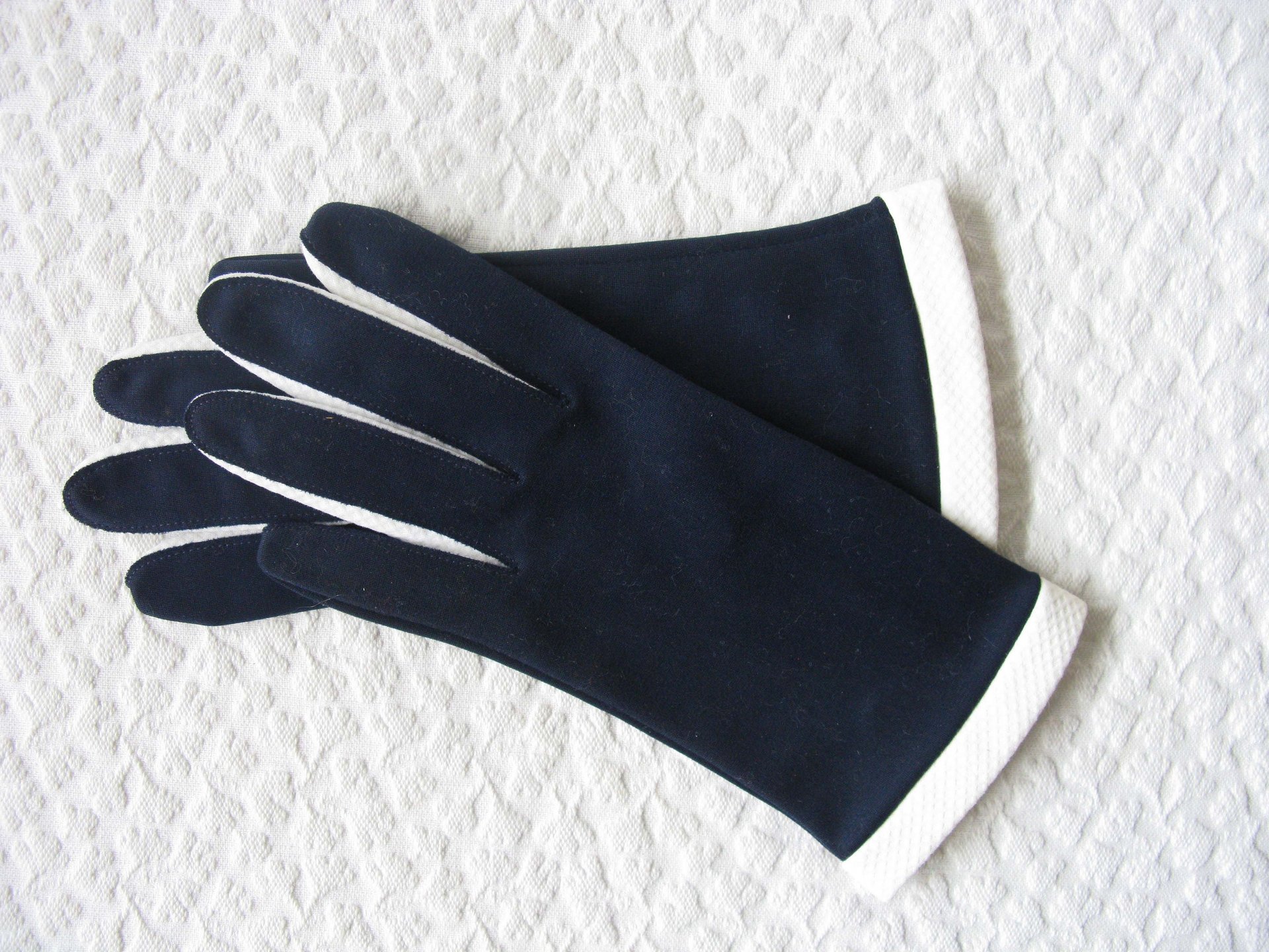 Vintage Gloves Blue White Sz 7 NOS Retro Mid Century Dance Tea Party 60s  Audrey Hepburn Miss Fisher Cosplay Free Ship  US When Roses Bloom