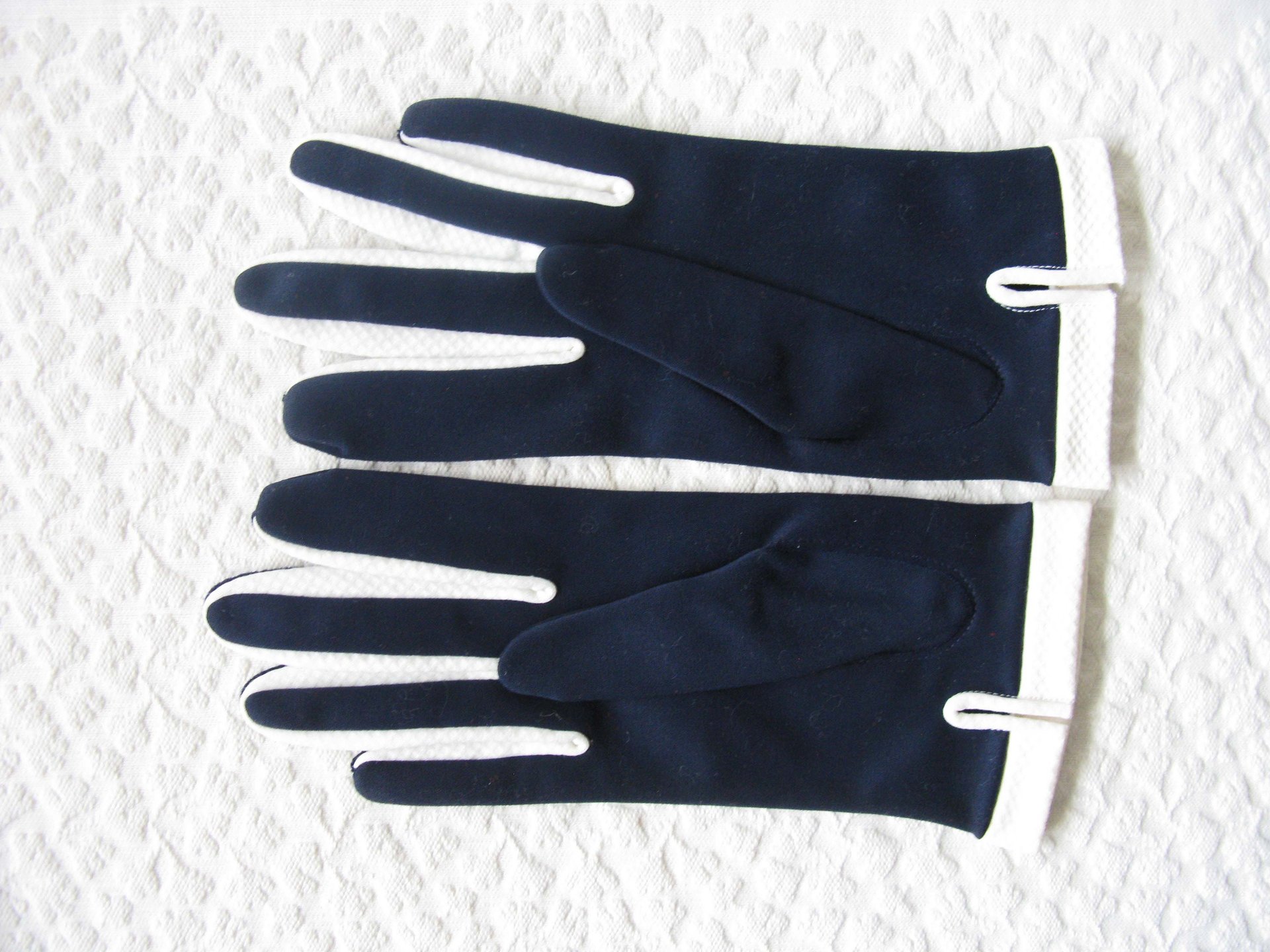 Vintage Gloves Blue White Sz 7 NOS Retro Mid Century Dance Tea Party 60s  Audrey Hepburn Miss Fisher Cosplay Free Ship  US When Roses Bloom