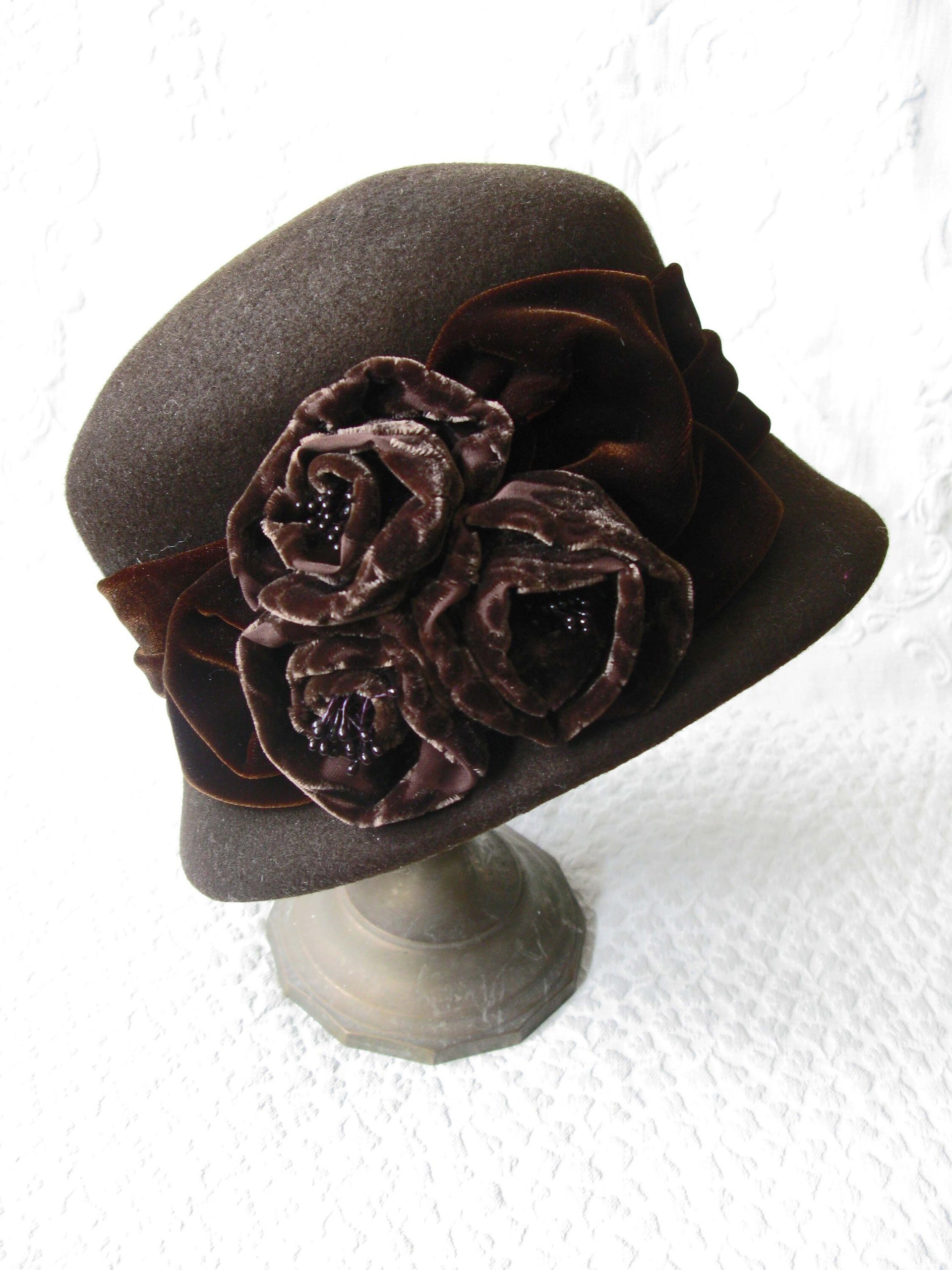 Vintage Hat Brown Cloche Tea Wedding Garden Party Retro Tailored Elegance Downton Miss Phryne Fisher Gatsby Cosplay Style  WhenRosesBloom