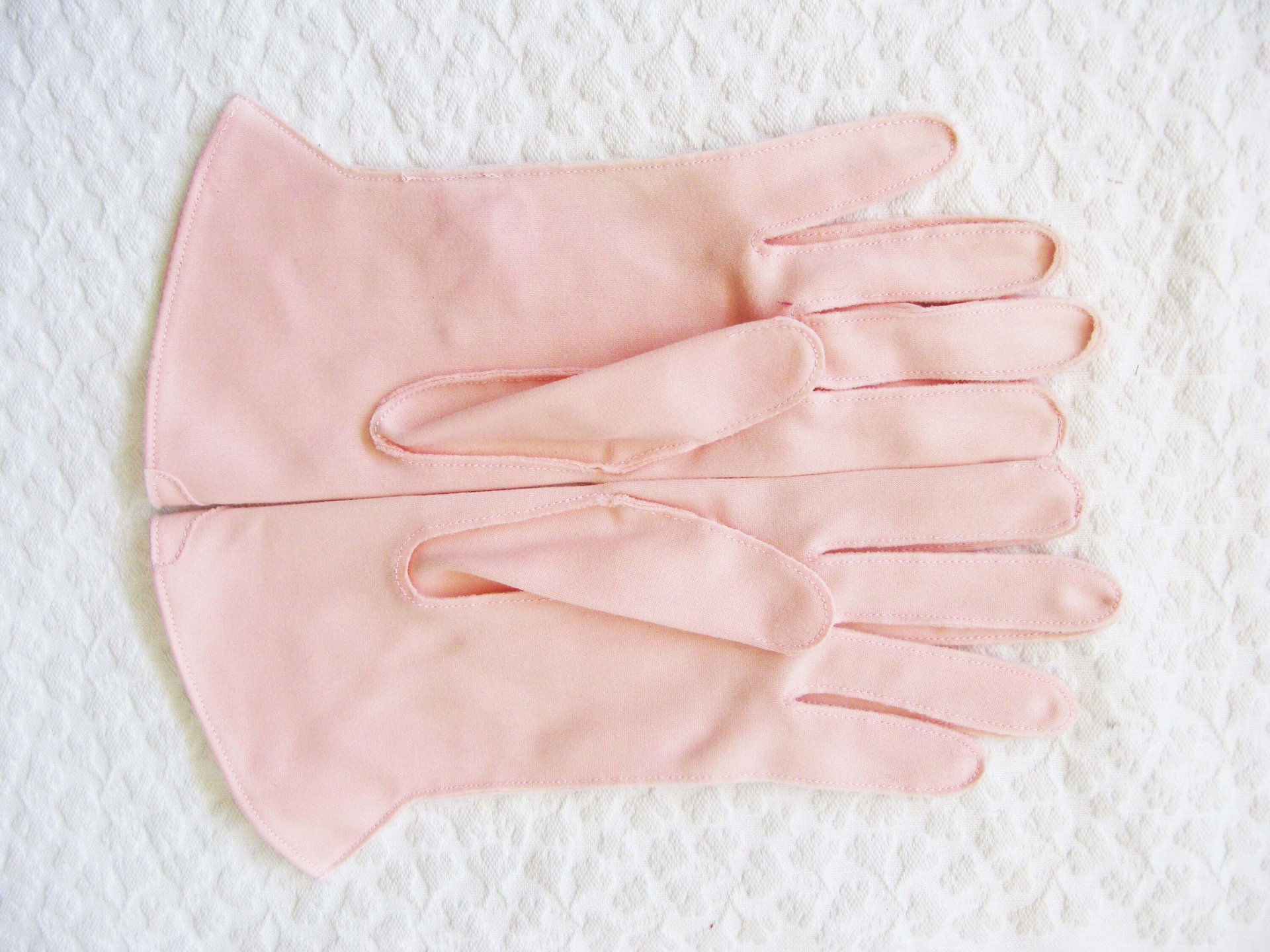 Vintage Pink Gloves tailored Wedding Tea Party Retro Mid Century Bridal Downton Retro Cosplay Free Ship  US When Roses Bloom