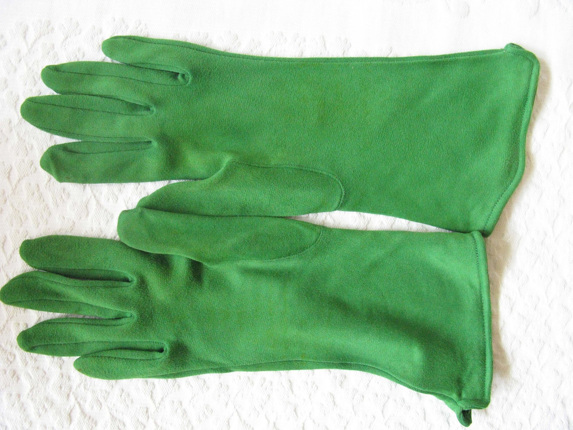 Vintage Green Matinee Gloves Tea Party Retro Mid Century Cosplay Wedding Bride Bridesmaid Afternoon Tea Shipping Incl. US When Roses Bloom
