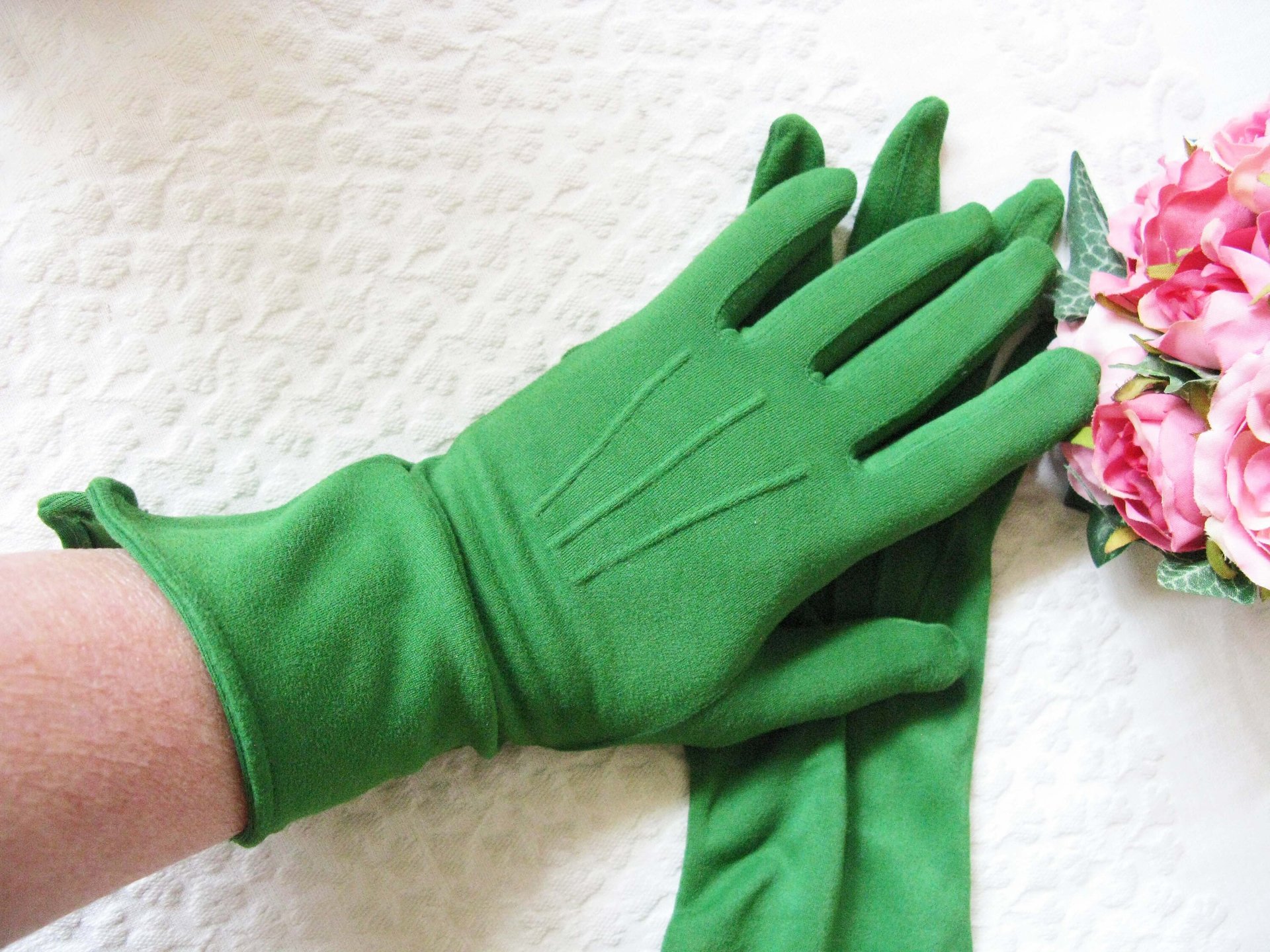 Vintage Green Matinee Gloves Tea Party Retro Mid Century Cosplay Wedding Bride Bridesmaid Afternoon Tea Shipping Incl. US When Roses Bloom