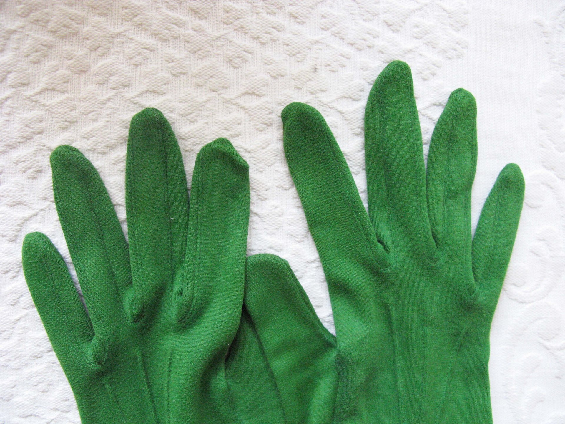 Vintage Green Matinee Gloves Tea Party Retro Mid Century Cosplay Wedding Bride Bridesmaid Afternoon Tea Shipping Incl. US When Roses Bloom