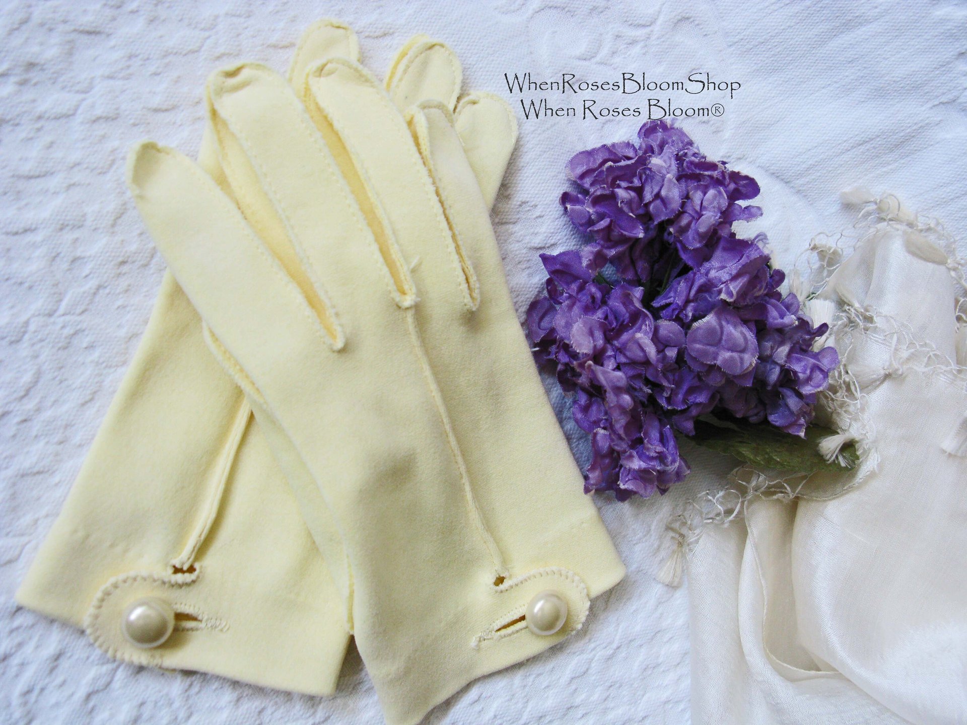 Yellow Gloves tailored Fabric Sz 6.5 Vintage Wedding Tea Party Retro Mid Century Bridal Downton Retro Cosplay Free Ship  US When Roses Bloom